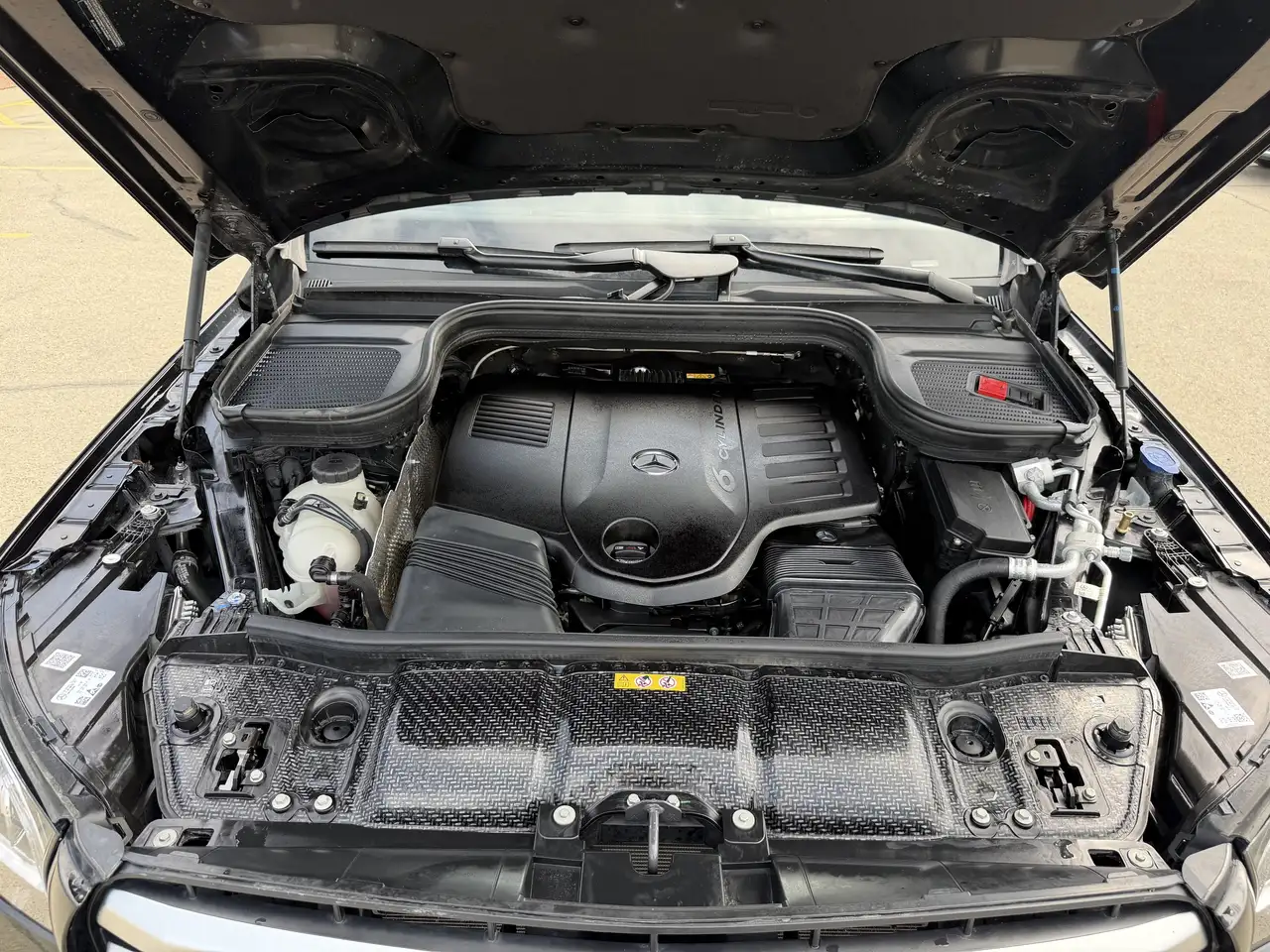 Mercedes-Benz GLS снимка Mercedes-Benz GLS