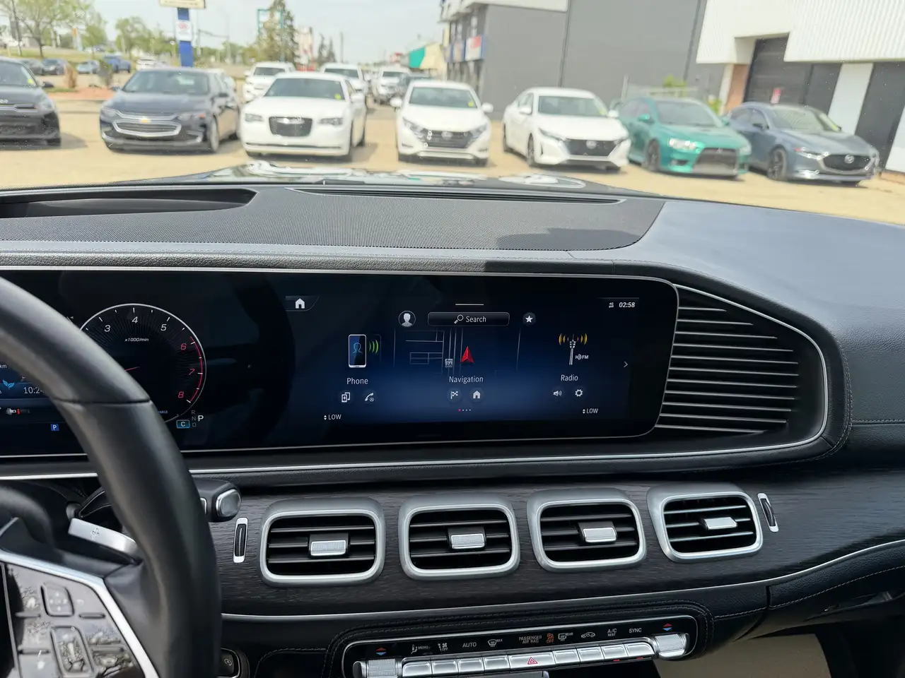 Mercedes-Benz GLS снимка Mercedes-Benz GLS