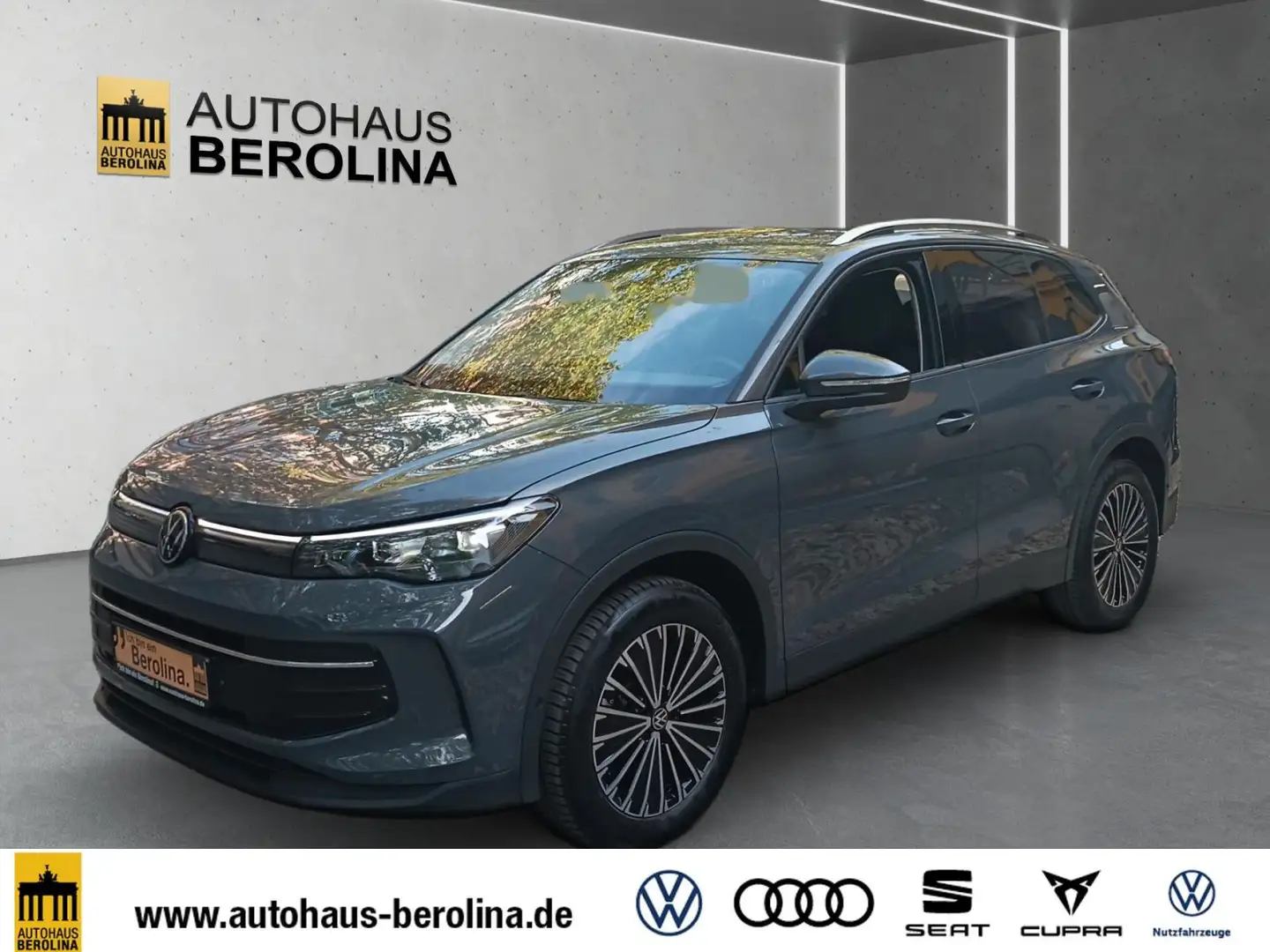 Volkswagen Tiguan 1.5 eTSI Life DSG *LED+*AHK*NAV*R-CAM* Gris - 2