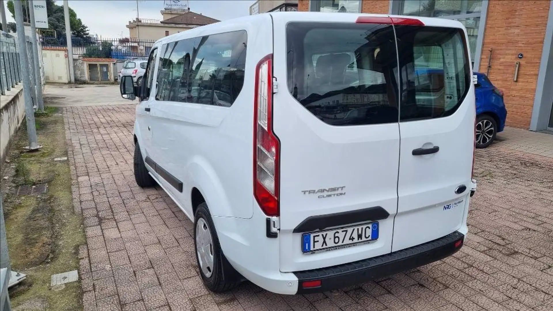 Ford Transit Custom 320 2.0 tdci 130cv Trend combi L1H1 auto E6.2 Blanc - 2