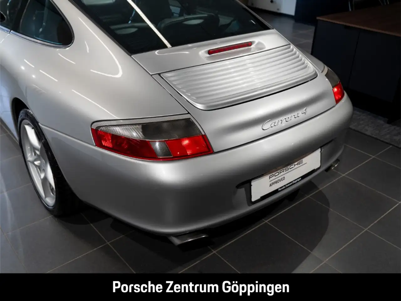 Porsche 996 911 Carrera 4 Coupe Handschalter Unfallfrei, foto 12