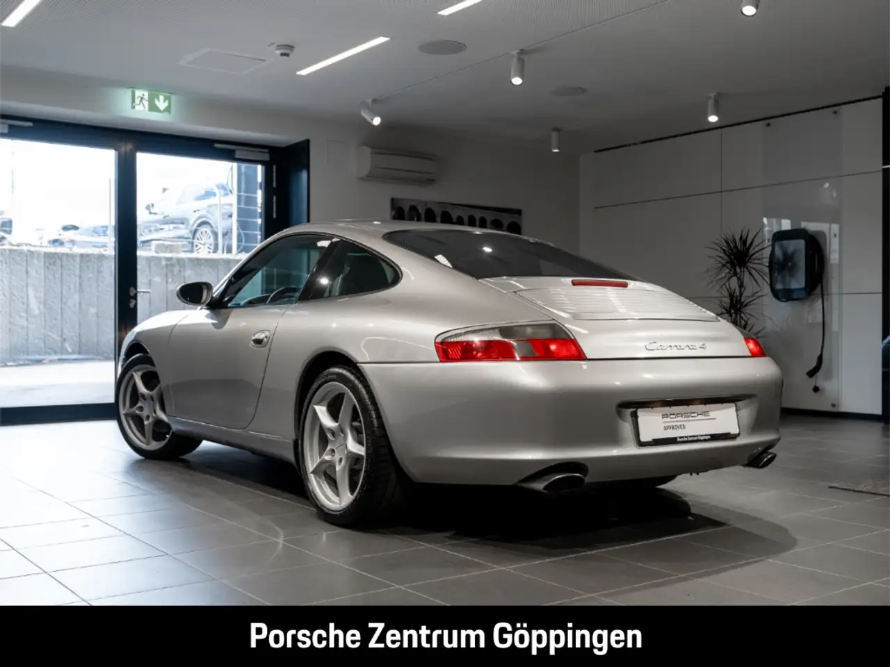 Porsche 996 911 Carrera 4 Coupe Handschalter Unfallfrei, foto 3