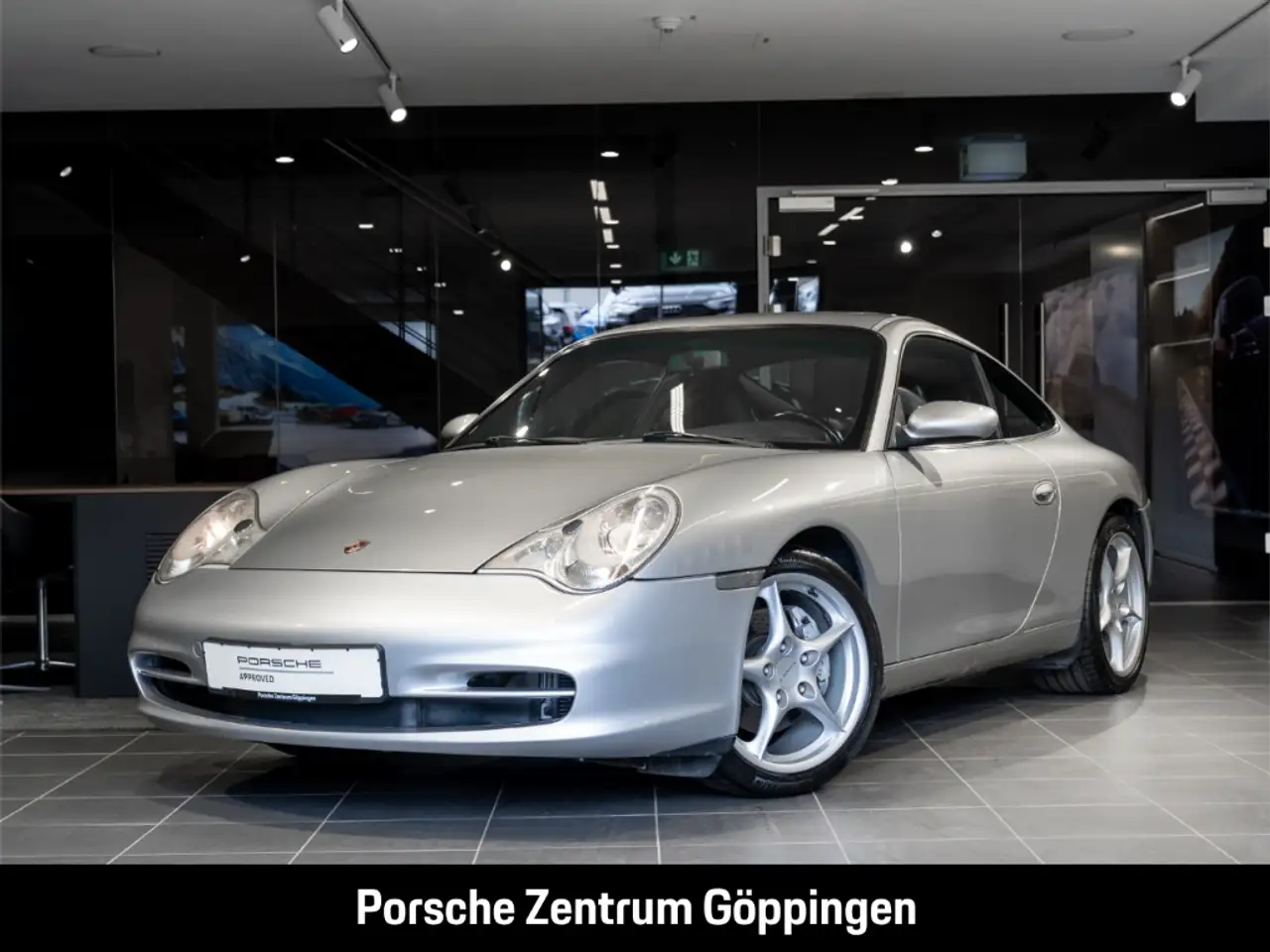 Porsche 996 911 Carrera 4 Coupe Handschalter Unfallfrei, foto 1
