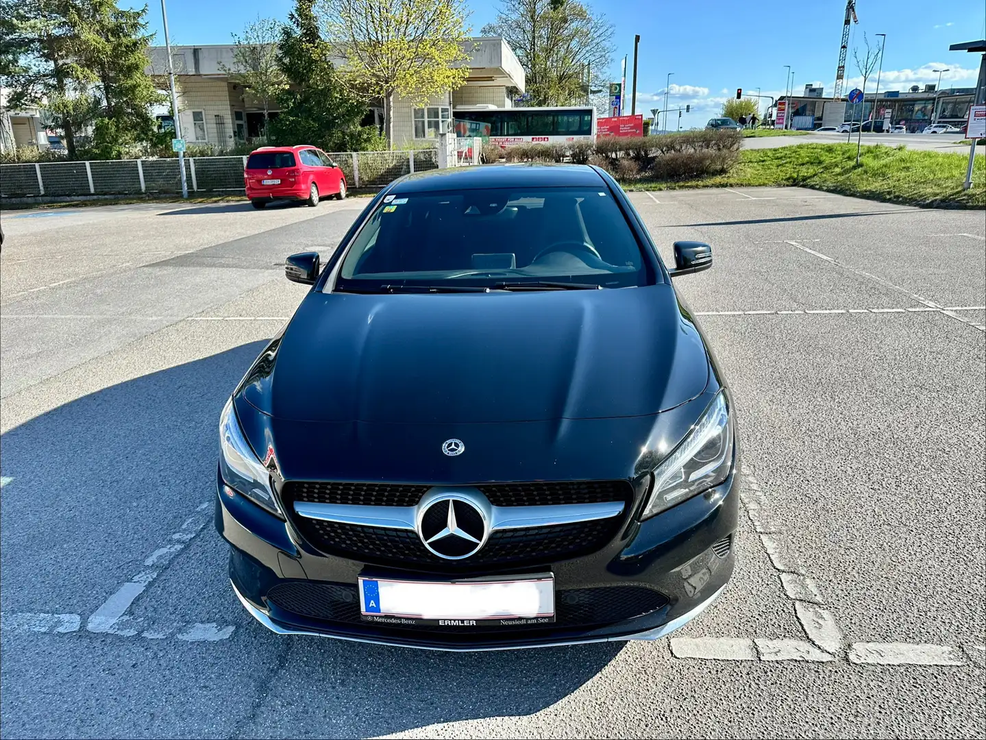Mercedes-Benz CLA 220 d Aut. Schwarz - 1