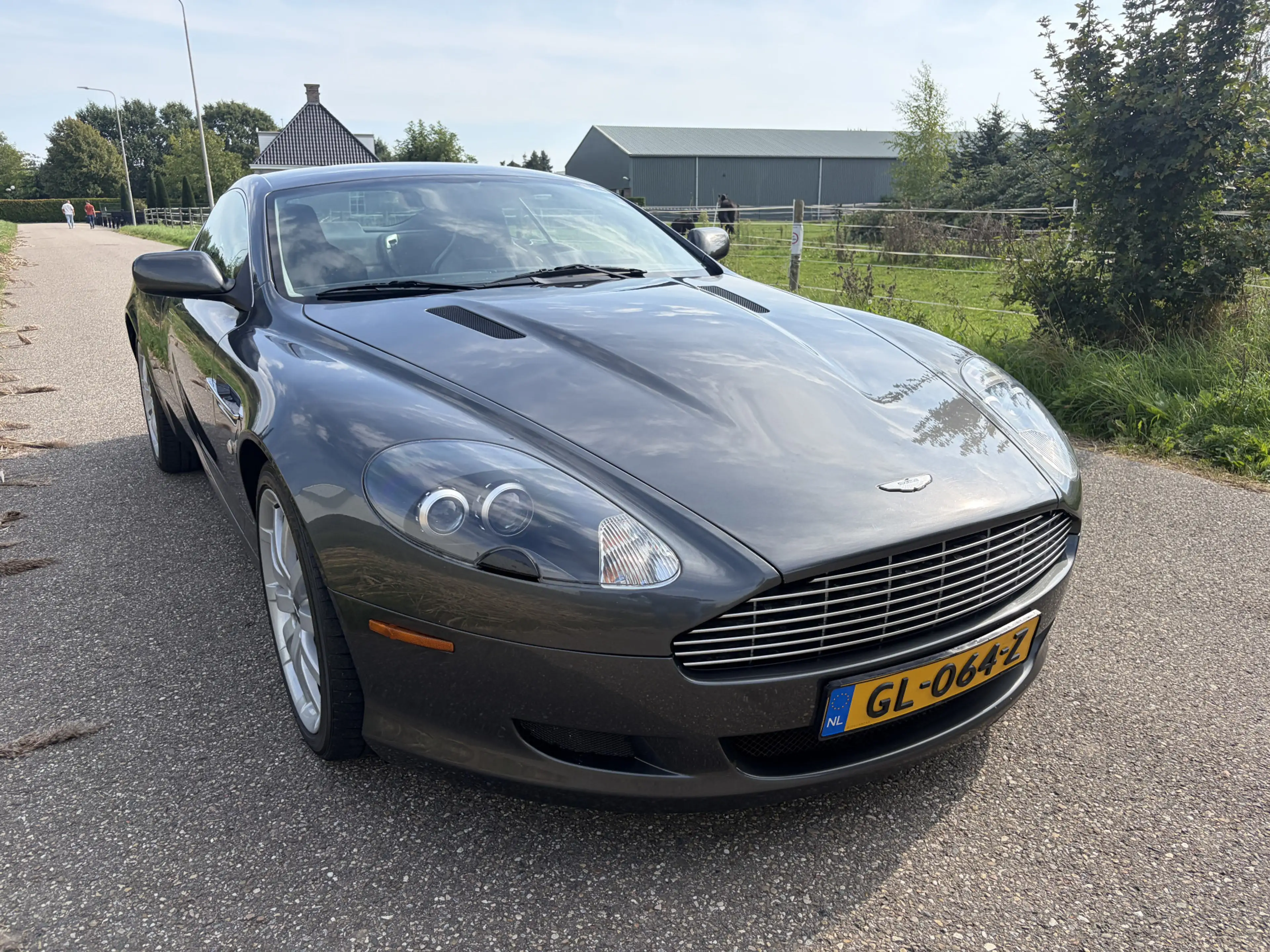 Aston Martin DB9 5.9 V12 Touchtronic / AUTOMAAT / LEER / NAVI / 85d — photo 18