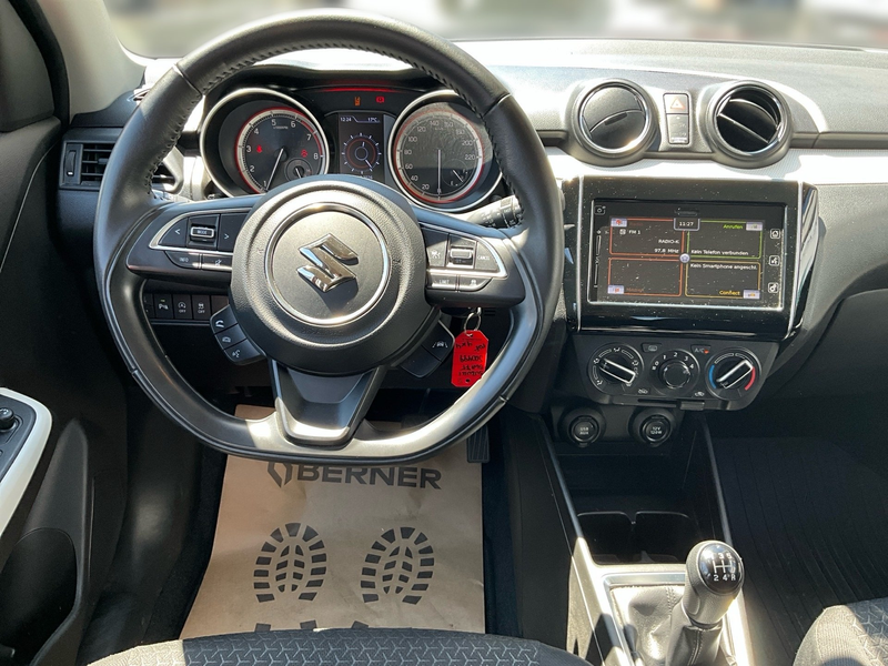 Suzuki Swift 1.2 Dujaljet SHVS Shine ALLGRIP DynLicht — photo 9