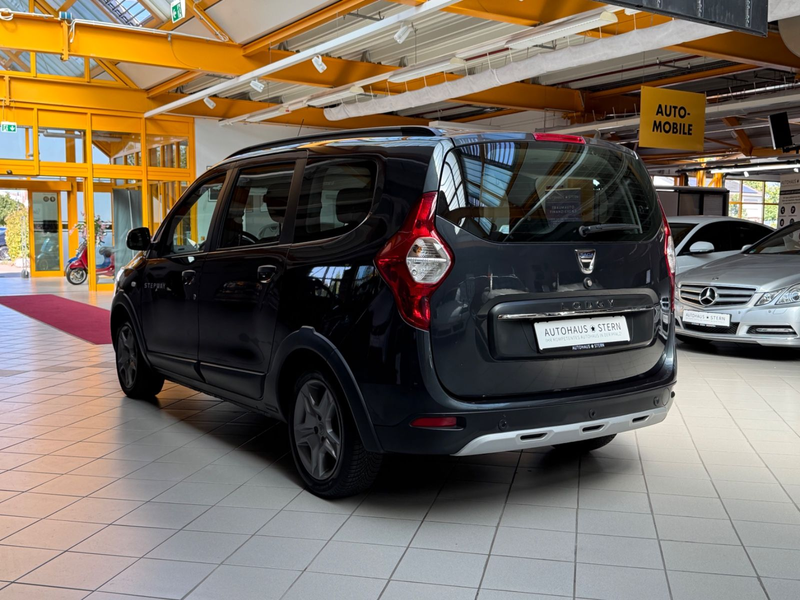 Dacia Lodgy Stepway|5-Sitzer|SHZ|PDC|Kamera|Klima|Navi — photo 4