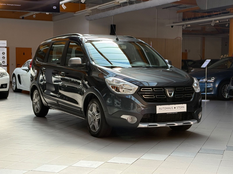 Dacia Lodgy Stepway|5-Sitzer|SHZ|PDC|Kamera|Klima|Navi — photo 8