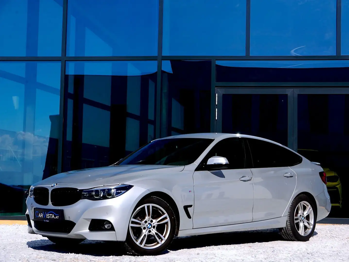 BMW 318 GT M-Sport Silver - 1