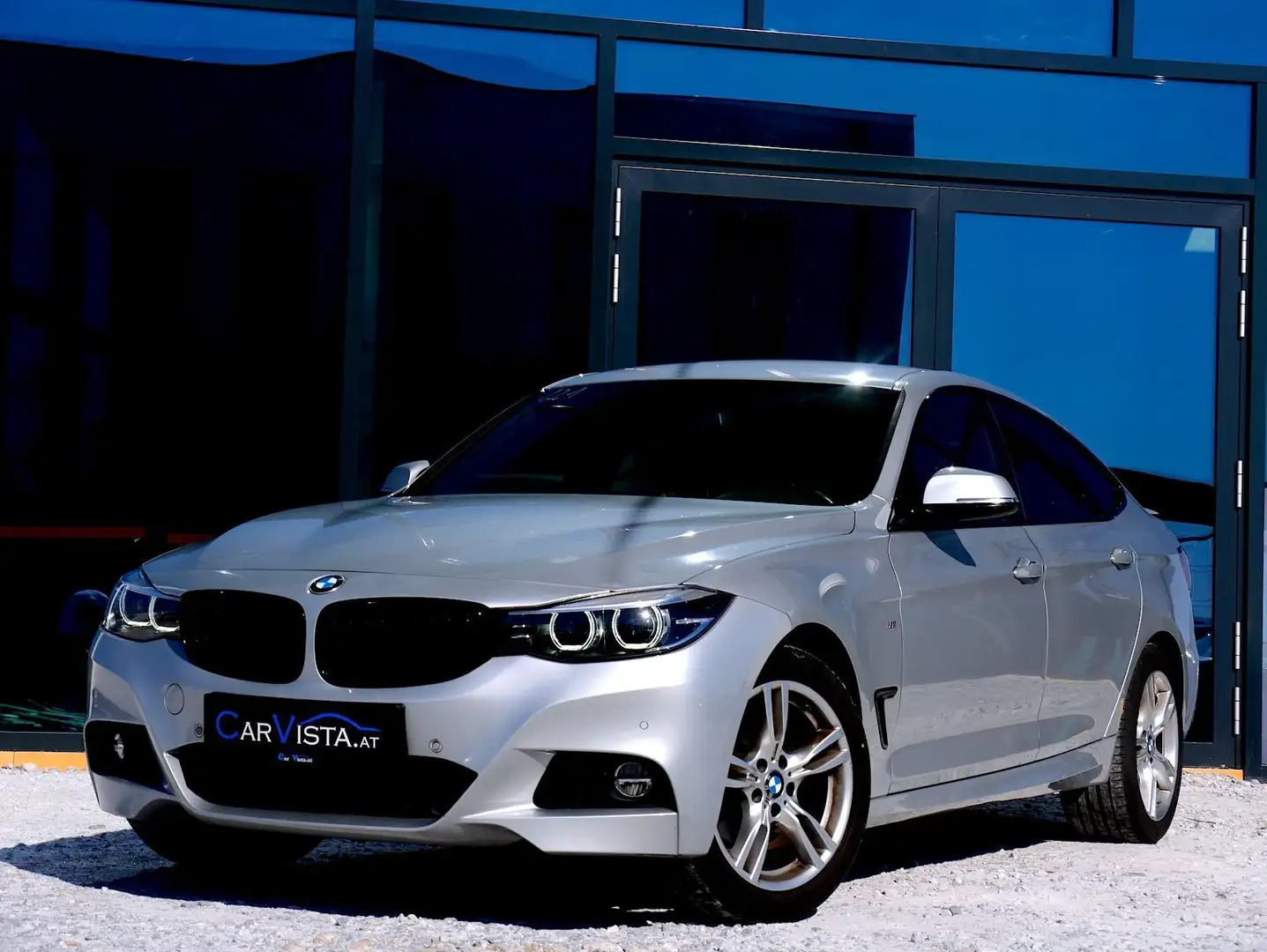 BMW 318 GT M-Sport Silver - 2
