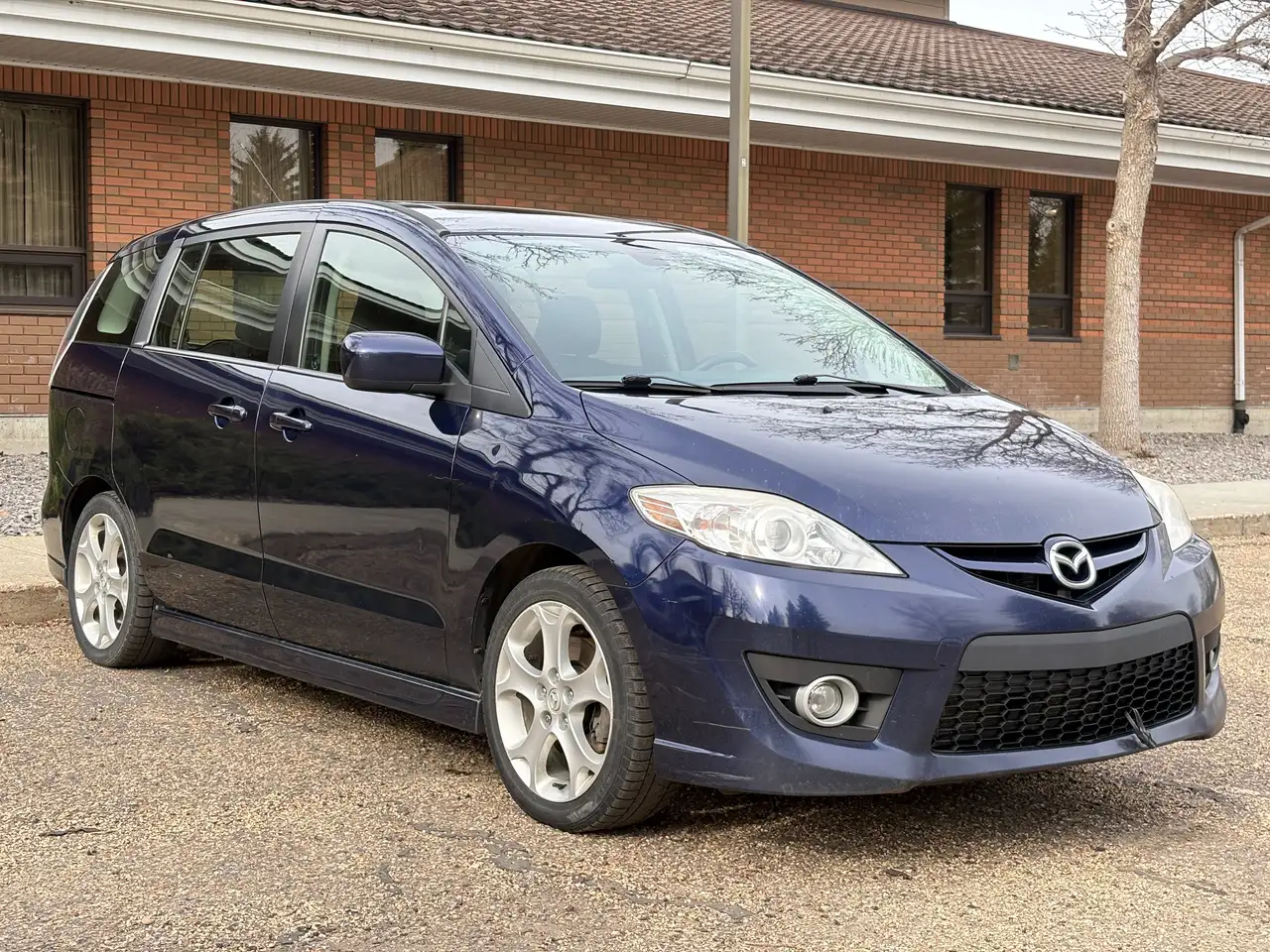 Mazda 5 photo Mazda 5