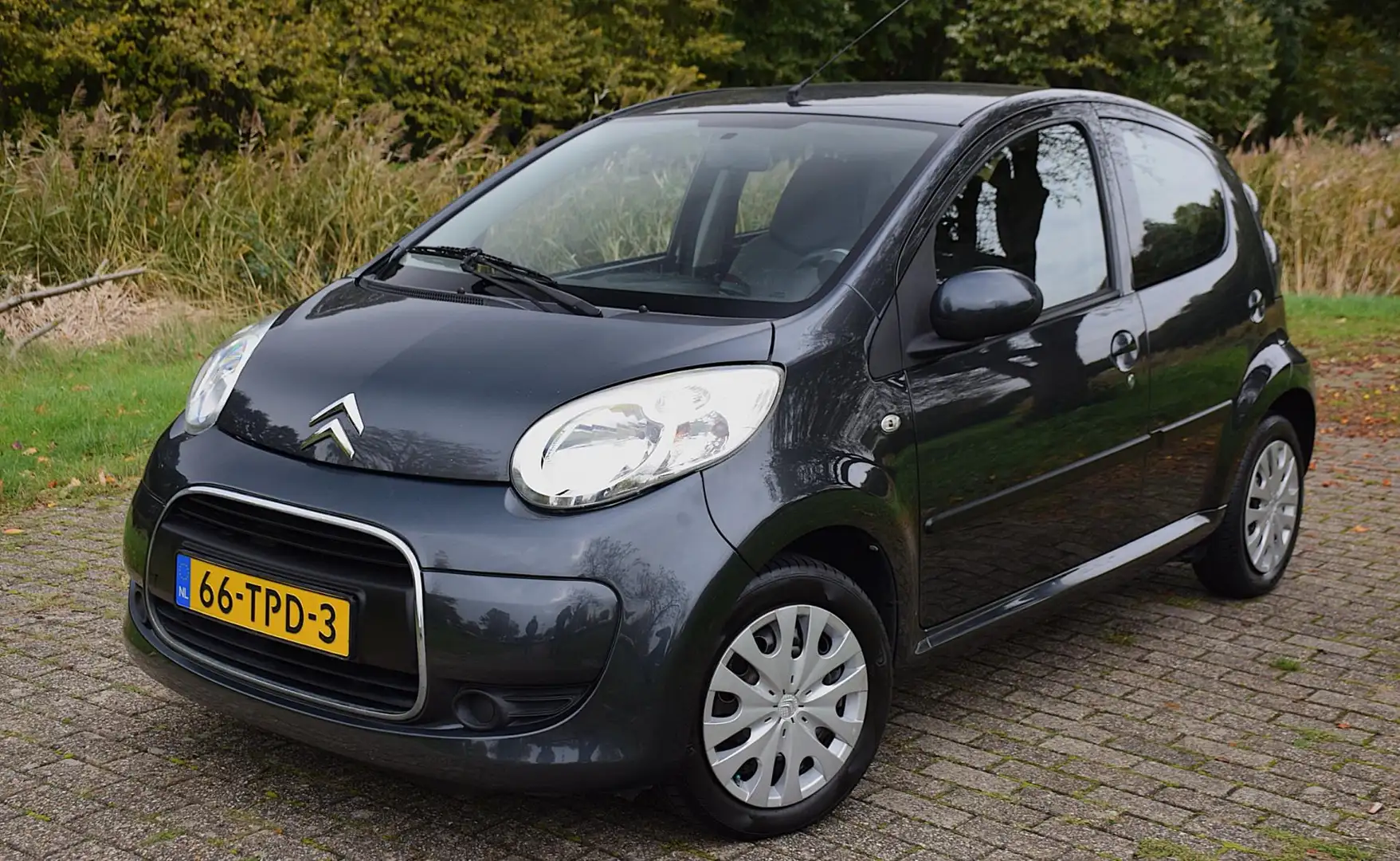 Citroen C1 1.0-12V Ambiance*5 Deurs*Airco*2012*3e eigenaar*NL Gris - 2