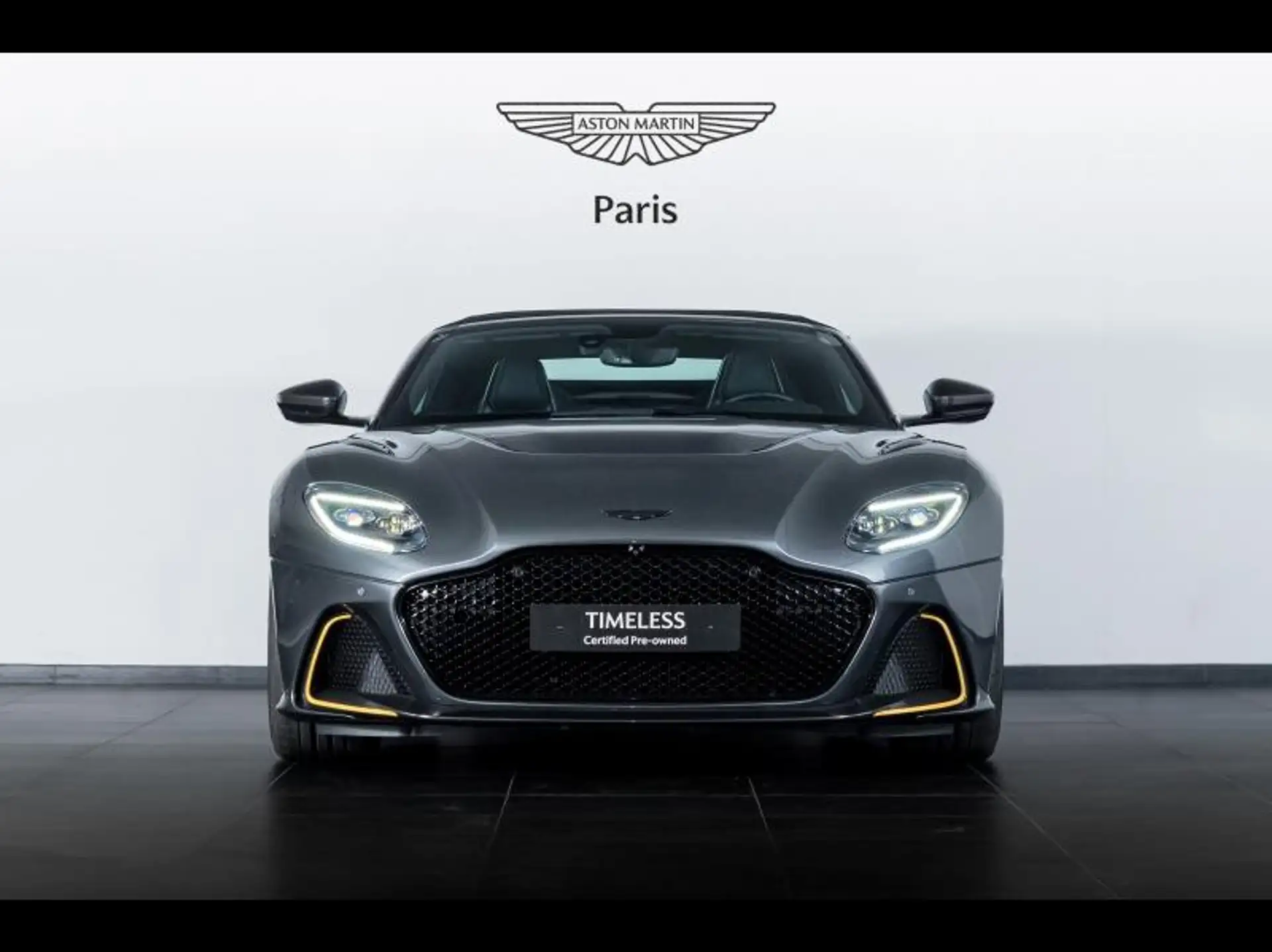 애스턴마틴 DBS Ultimate Volante 2023 건메탈 사진 4