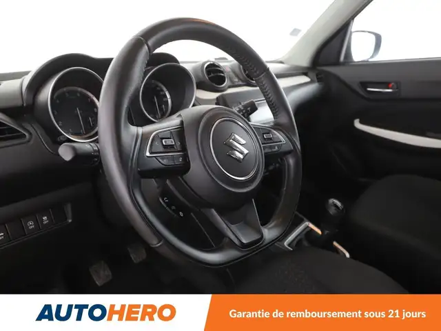 Suzuki Swift view 11