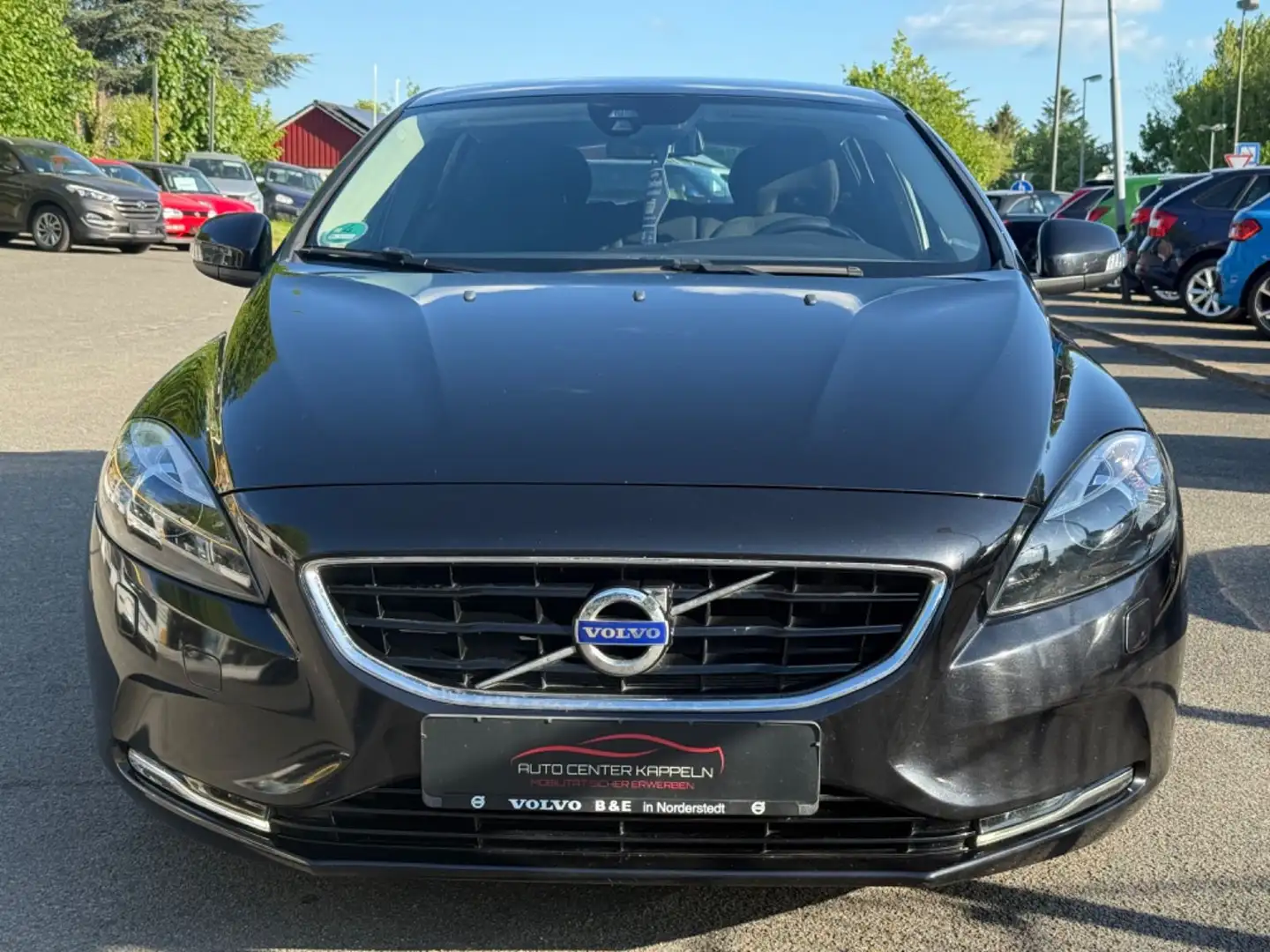 Volvo V40 D2 1.6 You! (NAVI-PDC-Tempomat) Schwarz - 2