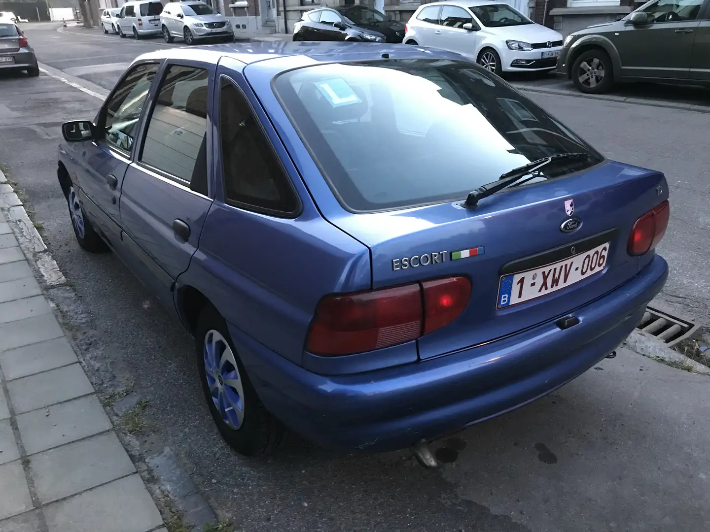 Ford Escort 1.8 Turbo CLX - 2