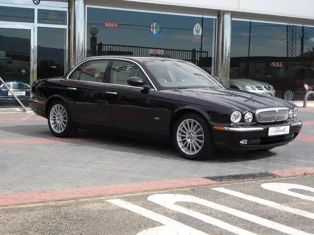 Jaguar XJ XJ6 2.7D V6 Executive Aut.