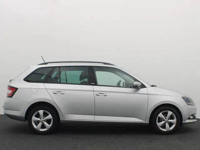 Skoda Fabia view 16