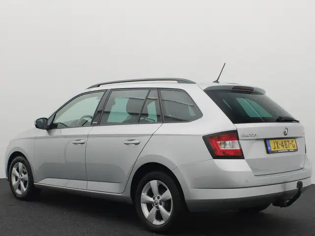 Skoda Fabia view 3