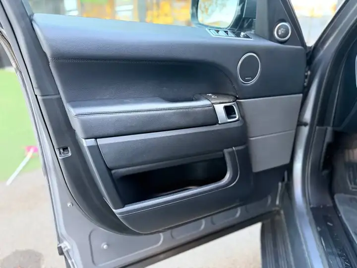 Land Rover Range Rover 2020, foto 26