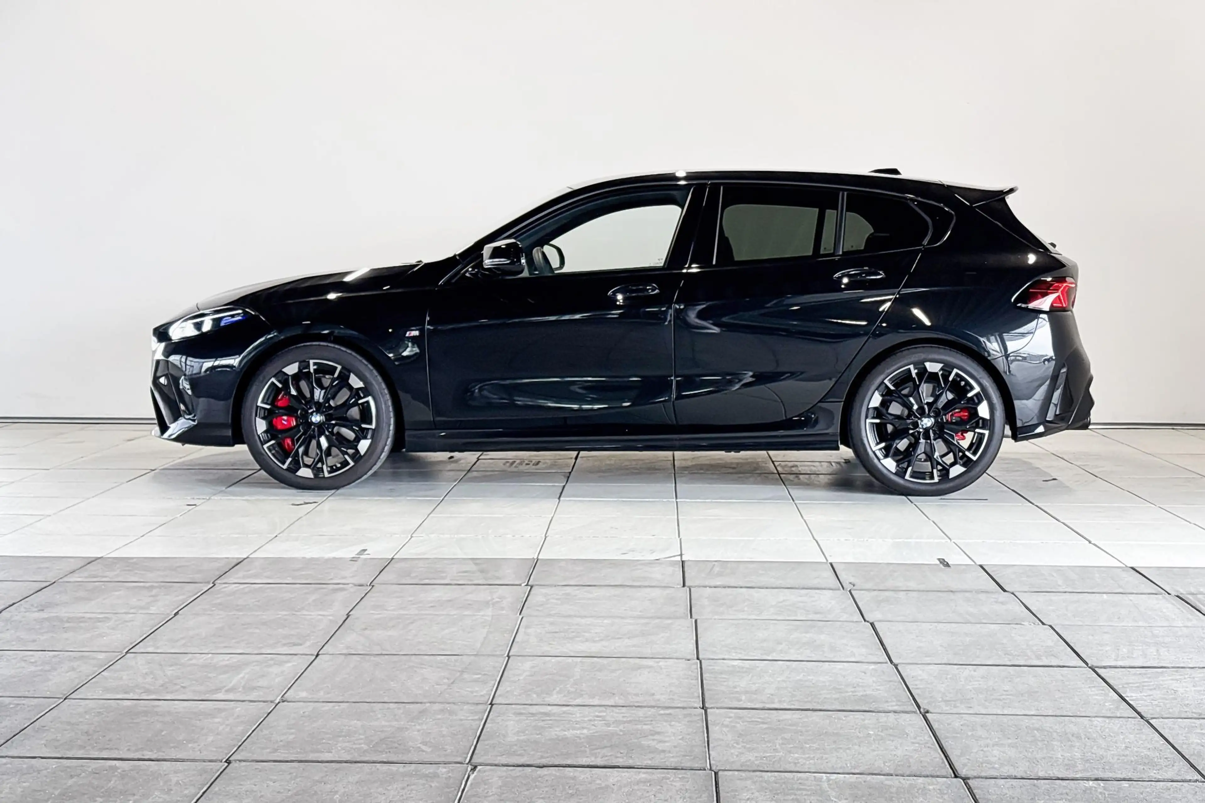 BMW 135 1 Serie M135 xDrive M Sportpakket Pro Premium Pack — photo 3