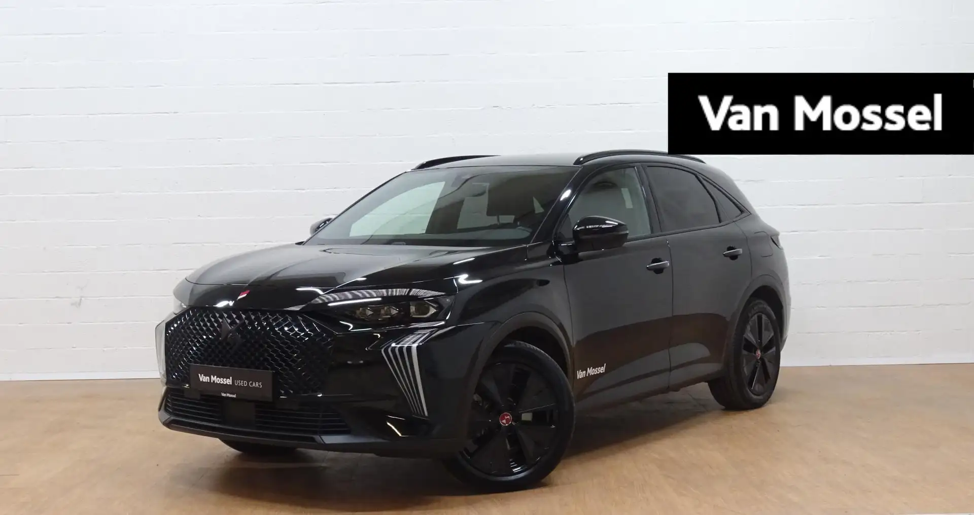 DS Automobiles DS 7 Crossback 1.6T Hybrid Performance Line Noir - 1