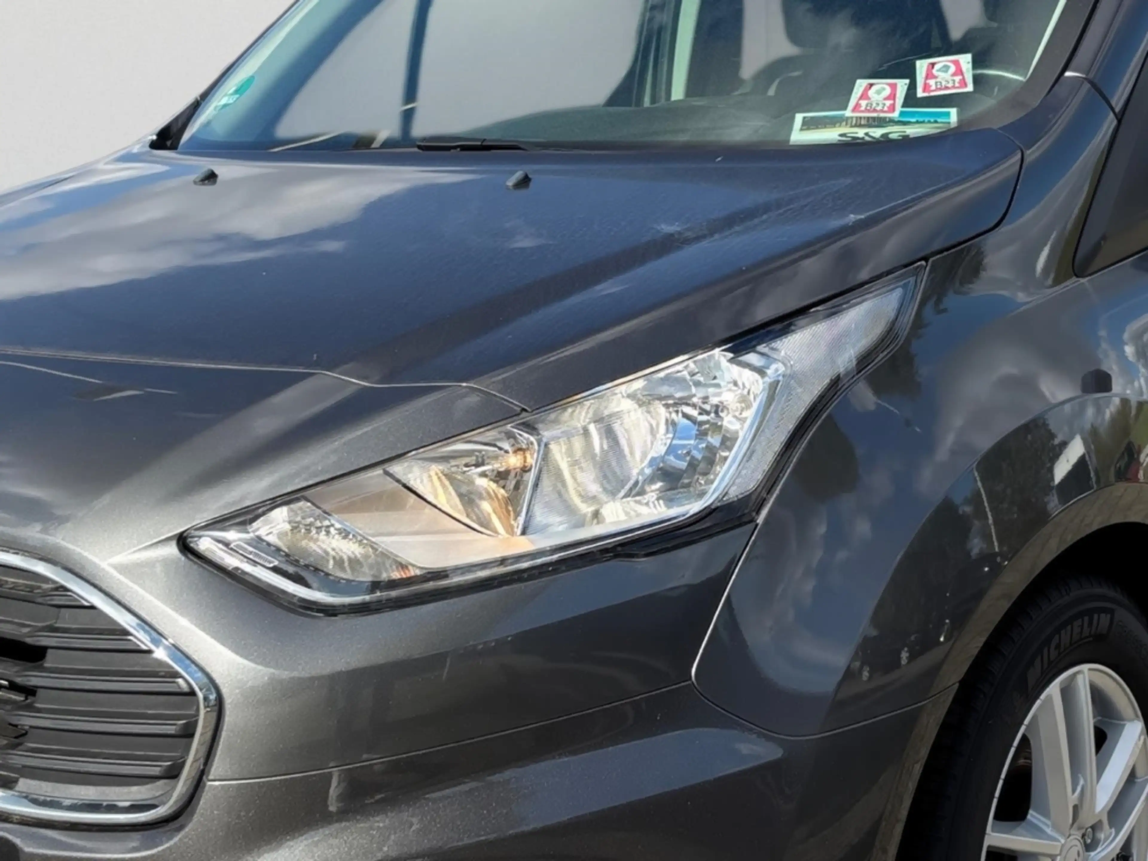 Ford Tourneo Connect Titanium 1.0 EcoBoost *Verkauf nur an Händler* — photo 5
