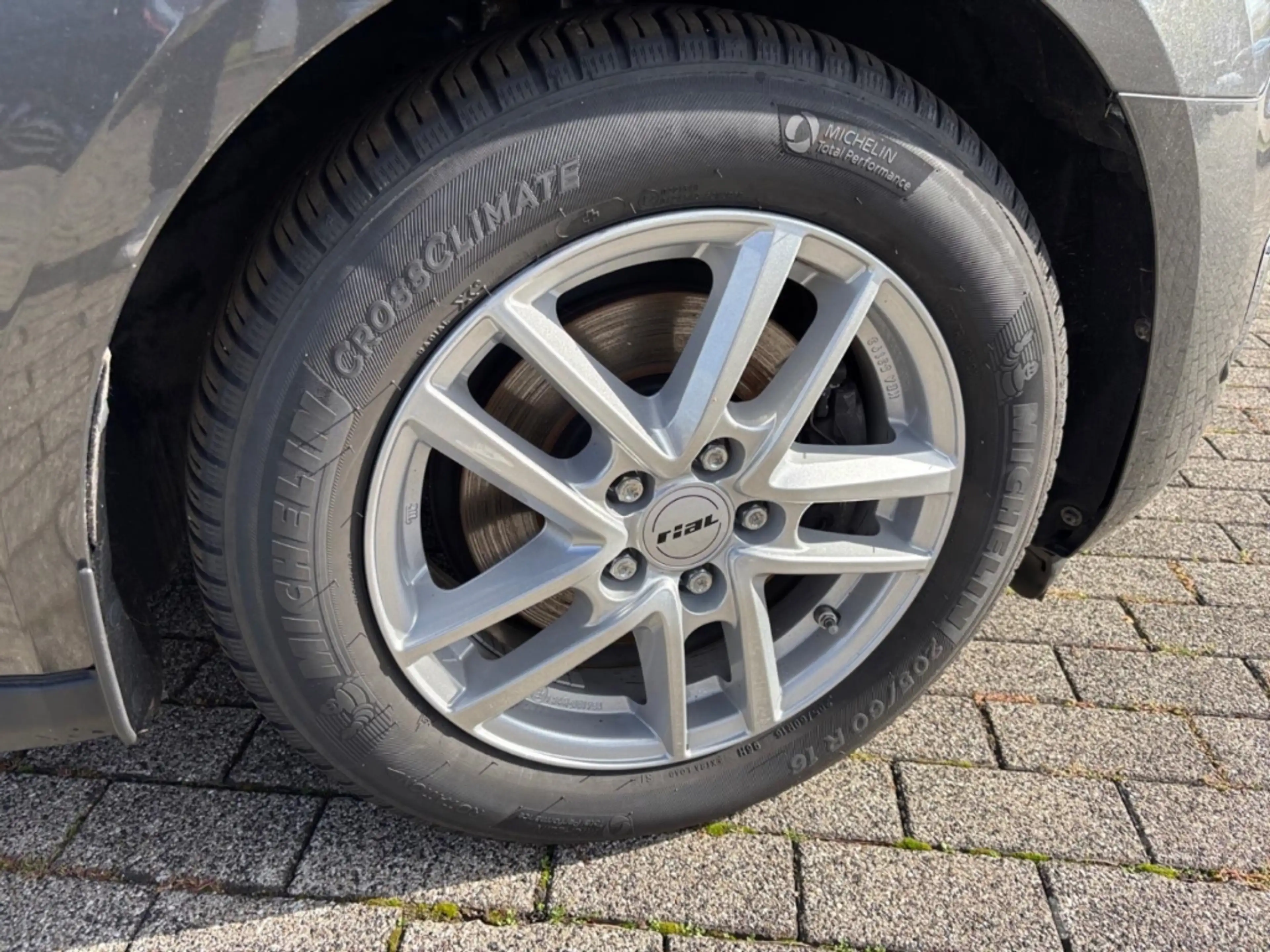 Ford Tourneo Connect Titanium 1.0 EcoBoost *Verkauf nur an Händler* — photo 15