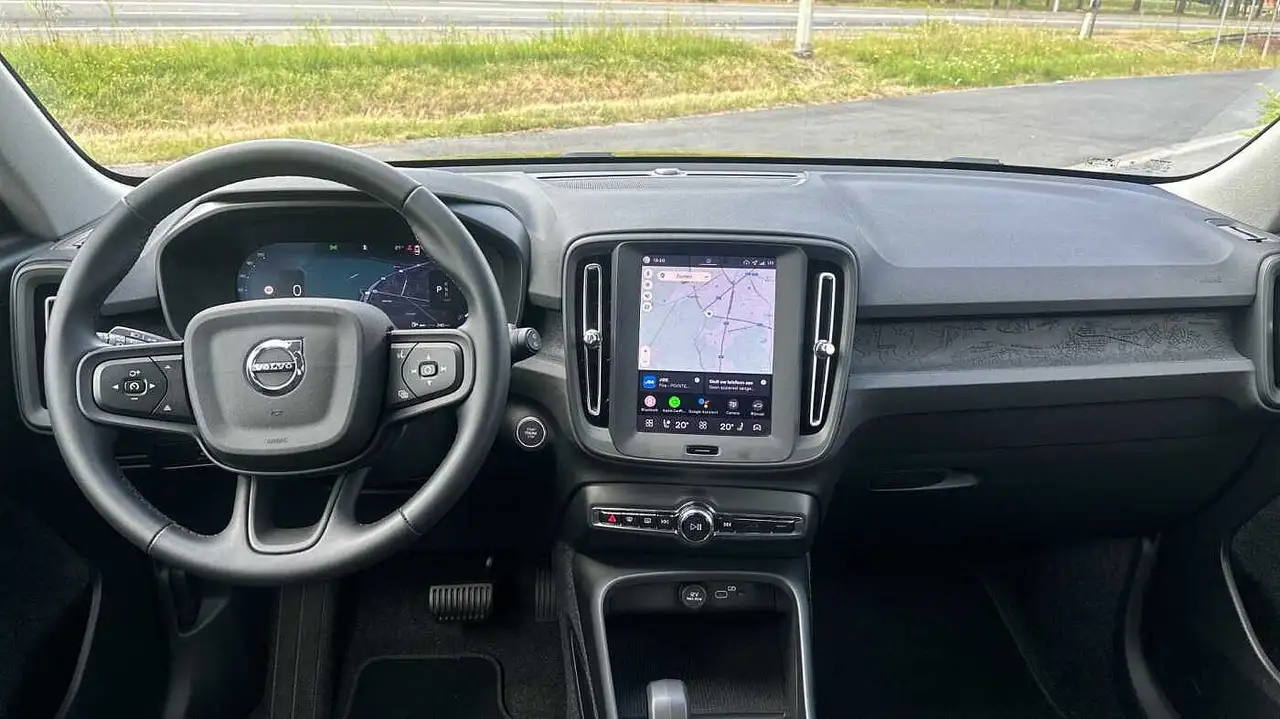 Volvo XC40 Essential B3 Mild-hybride Adapt Cruise control, миниатюра 6