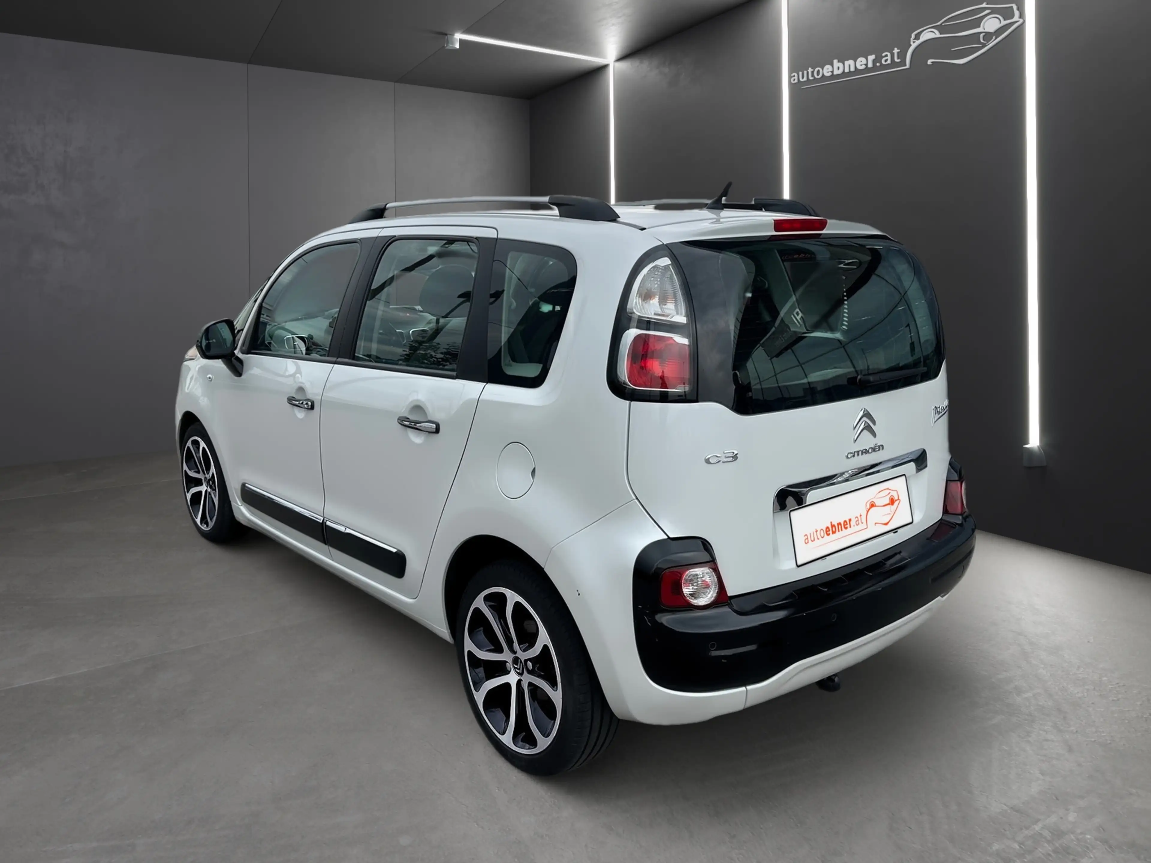 Citroen C3 Picasso C3 Picasso HDi 90 TEMPOMAT+ISOFIX — photo 7