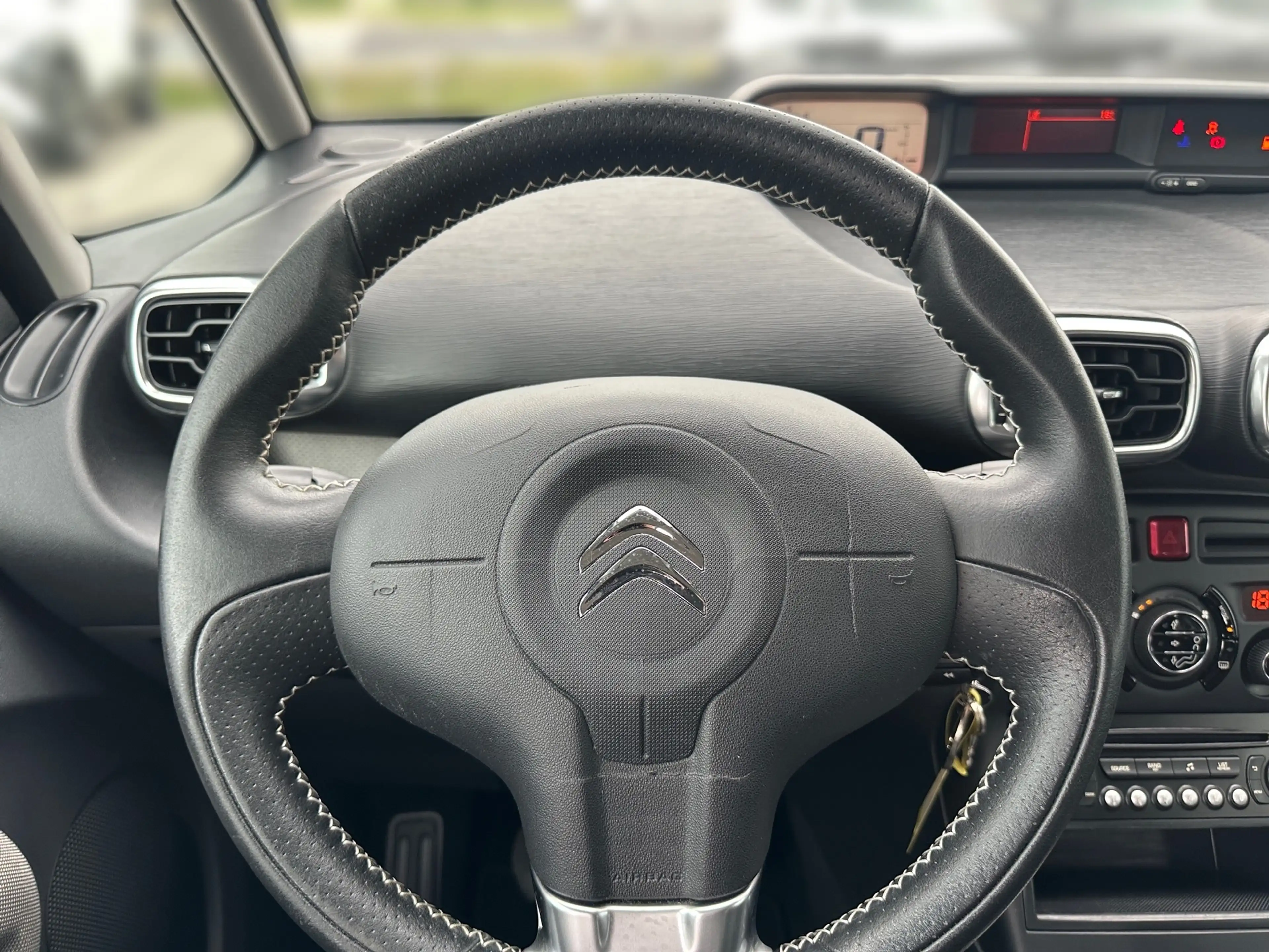 Citroen C3 Picasso C3 Picasso HDi 90 TEMPOMAT+ISOFIX — photo 15