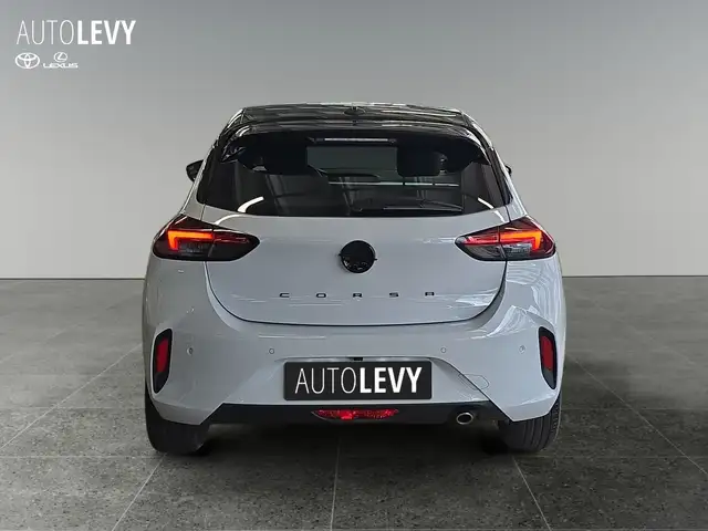 Opel Corsa view 5
