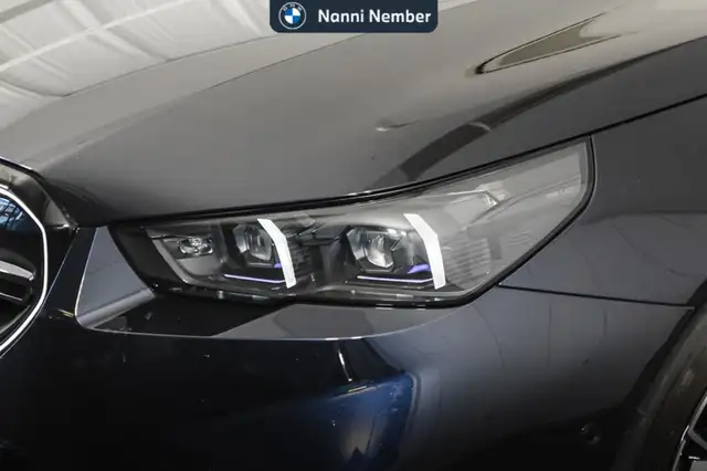 BMW M5 view 5