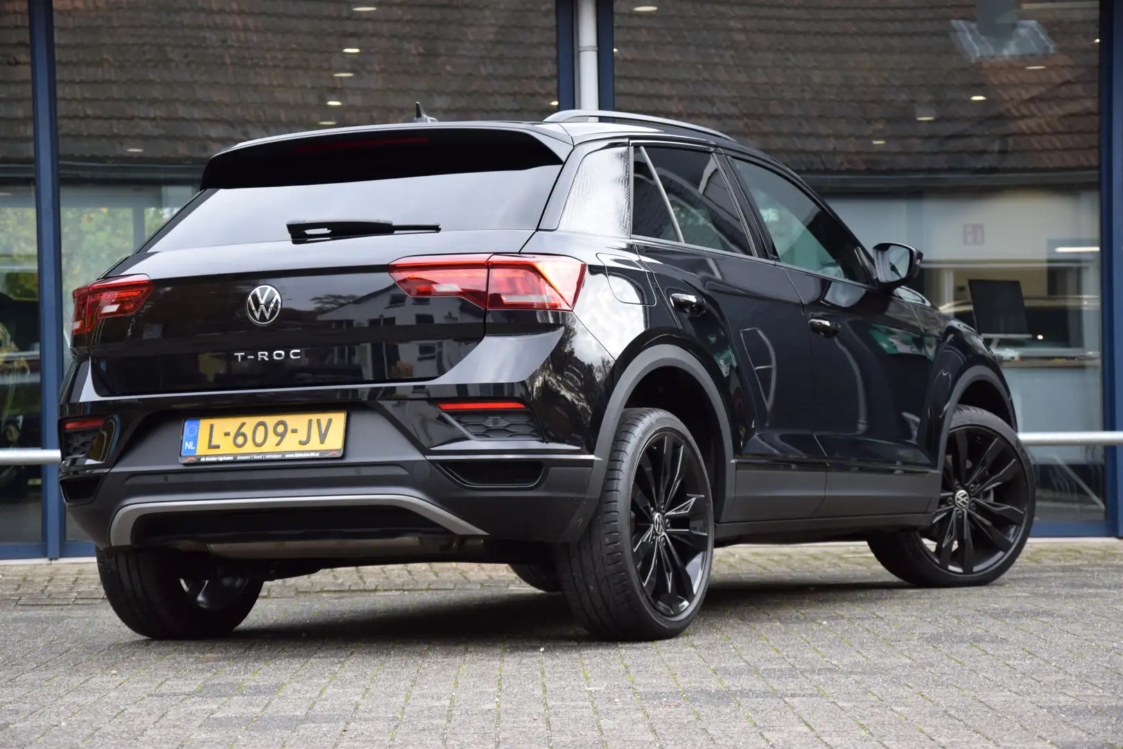 Volkswagen T-Roc 1.5 TSI 150PK Sport DSG Automaat | Org. NL | BOVAG Negro - 2