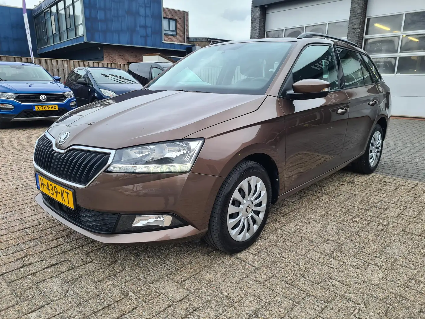 Skoda Fabia Combi 1.0 TSI Ambition Bruin - 2