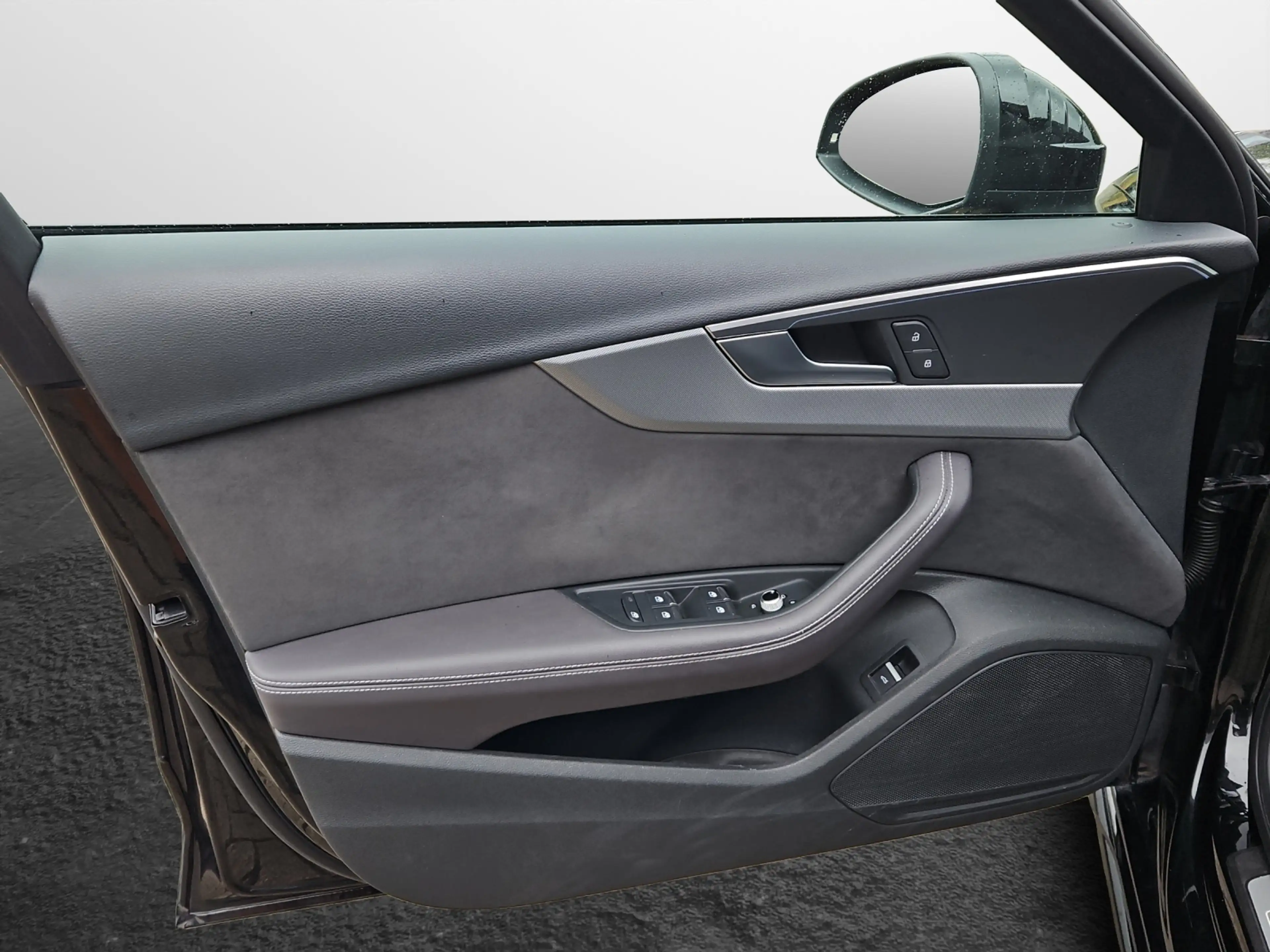 Audi A4 Avant 35 TDI S tronic advanced NaviPlus Leder 1... — photo 6