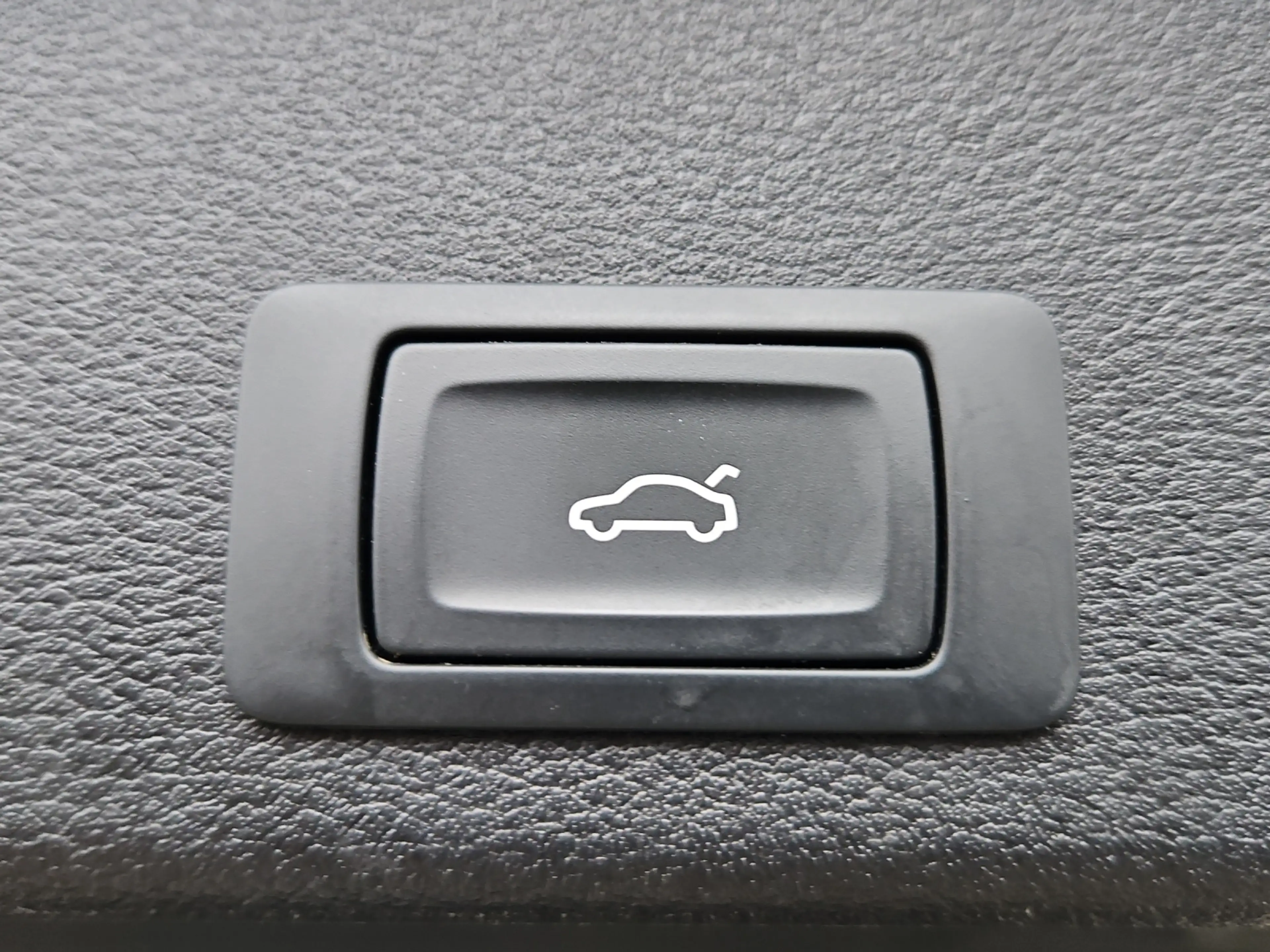 Audi A4 Avant 35 TDI S tronic advanced NaviPlus Leder 1... — photo 14