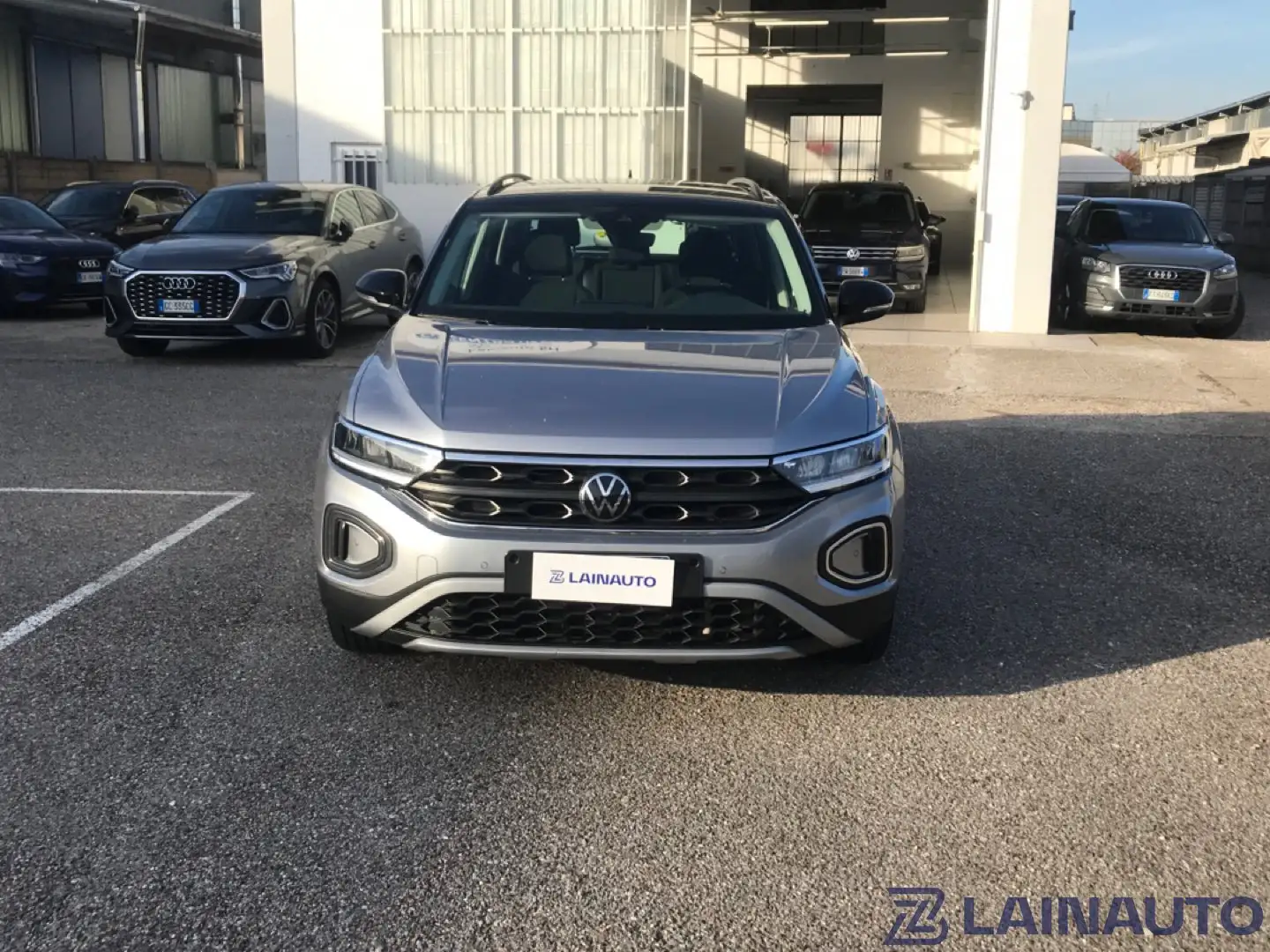 Volkswagen T-Roc T-ROC 1.5 TSI ACT DSG LIFE 150CV Argento - 2