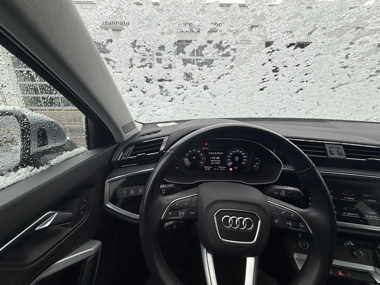 Audi Q3 35 TFSI S-tronic advanced - 1