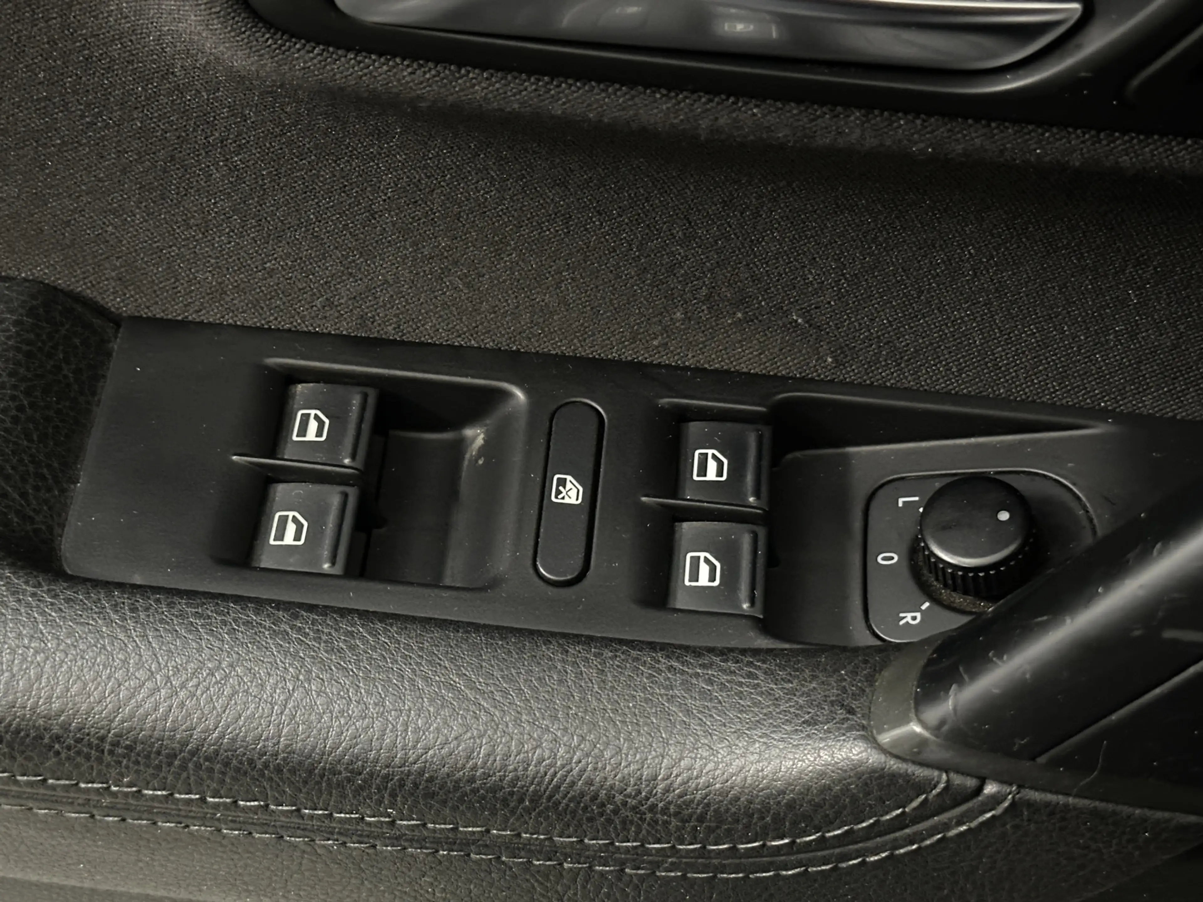 Volkswagen Passat CC 2.0 TSI *Automaat*MultiMedia* — photo 13