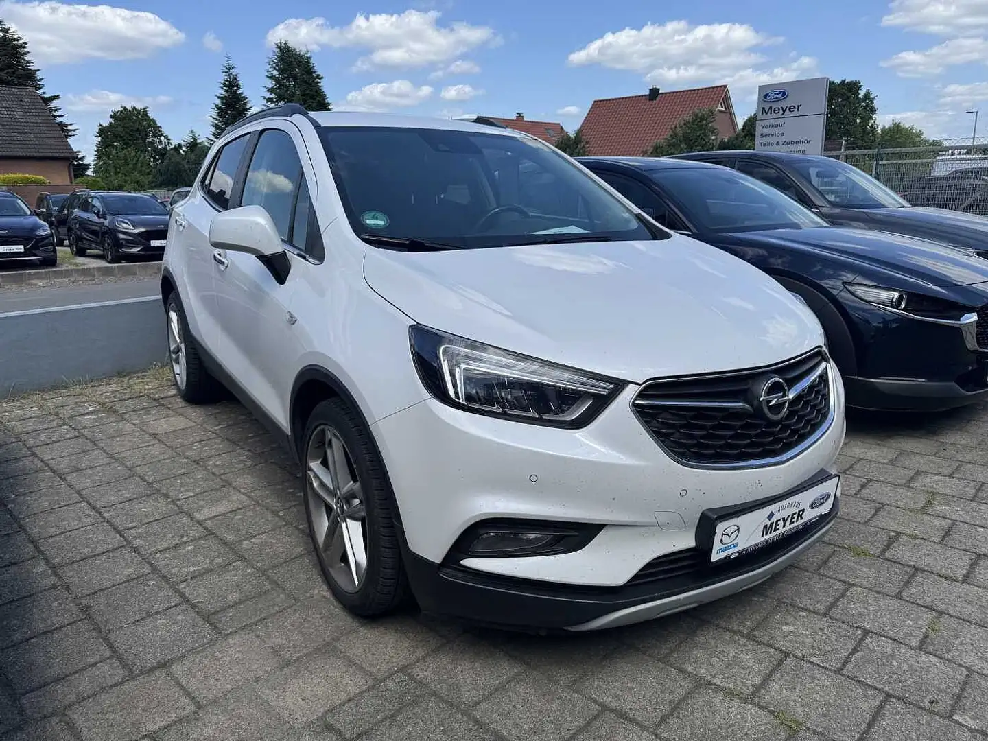 Opel Mokka X 1.4 Automatik Innovation Wit - 1