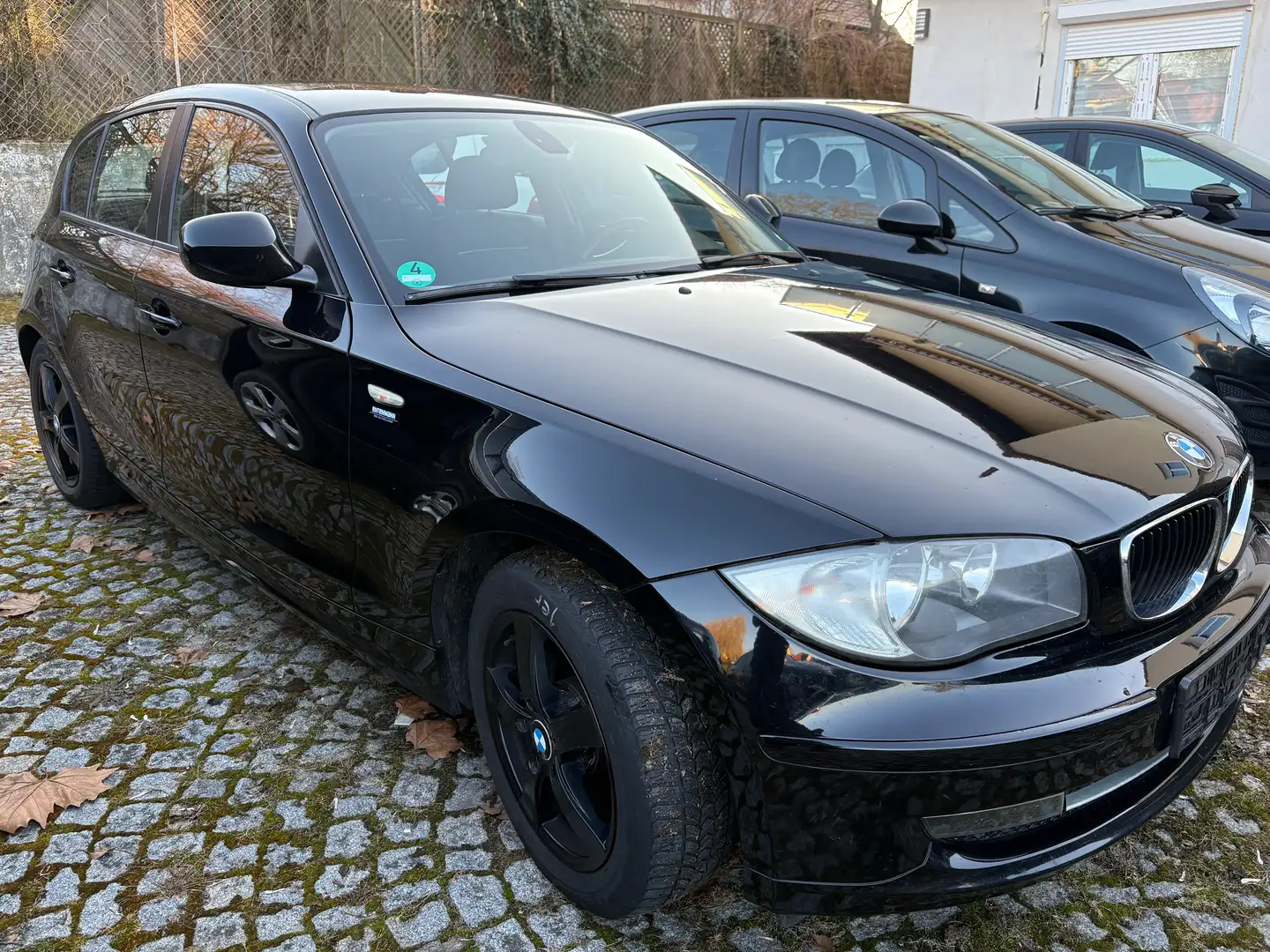 BMW 116 116i *TÜV bis 10/2026 *Sitzheizung*Klimaanlage Noir - 2