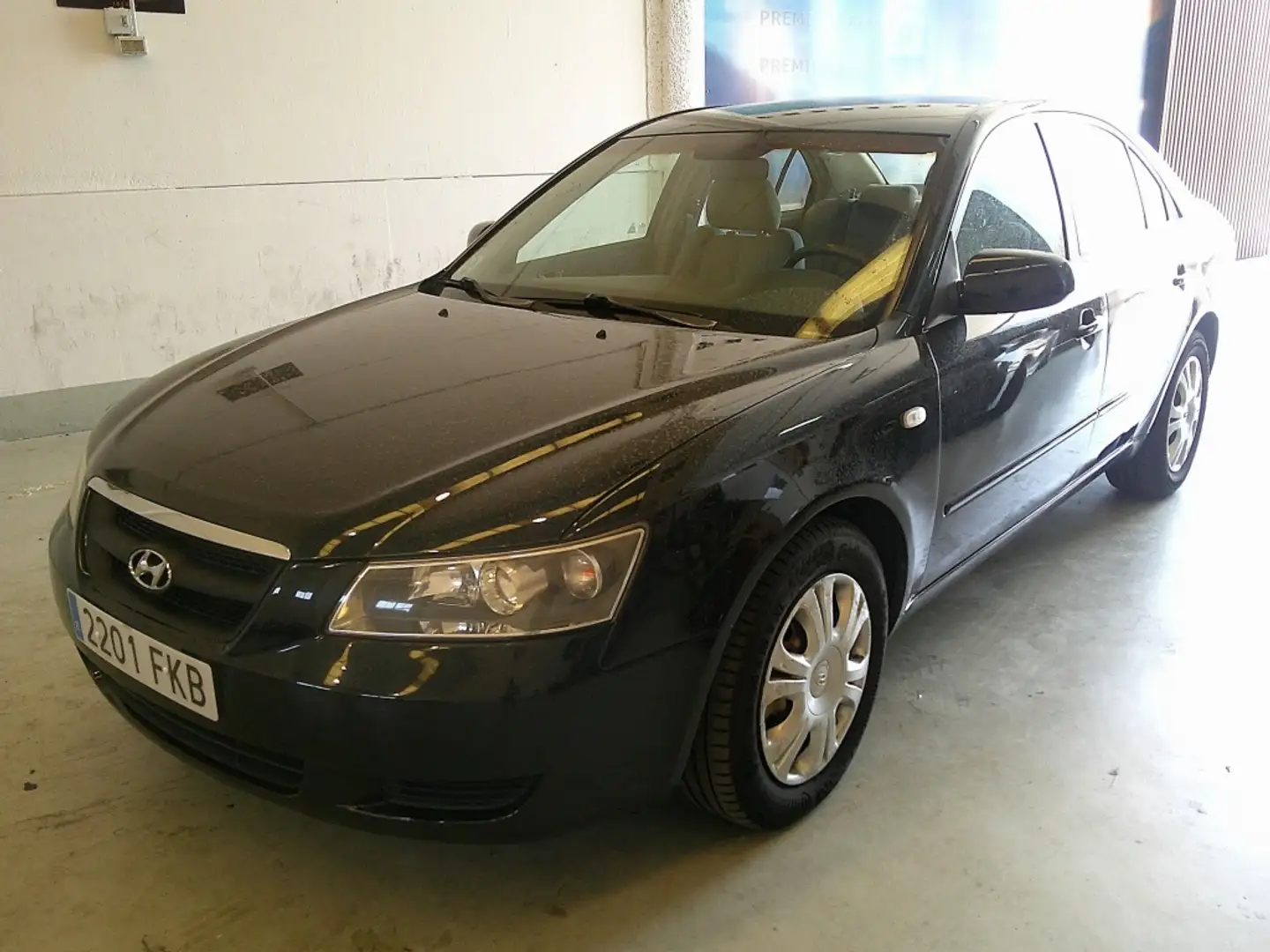 Hyundai SONATA 2.0CRDi Comfort Noir - 1