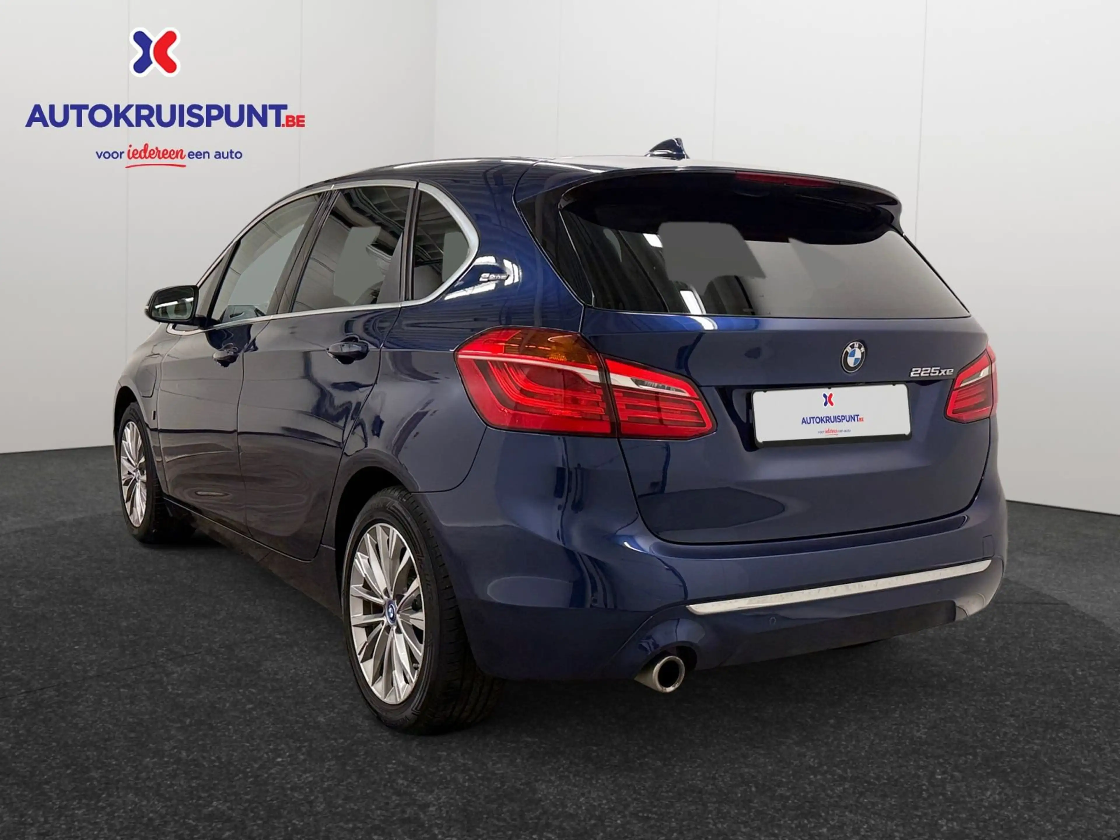 BMW 225 225xe iPerformance AUT — photo 3