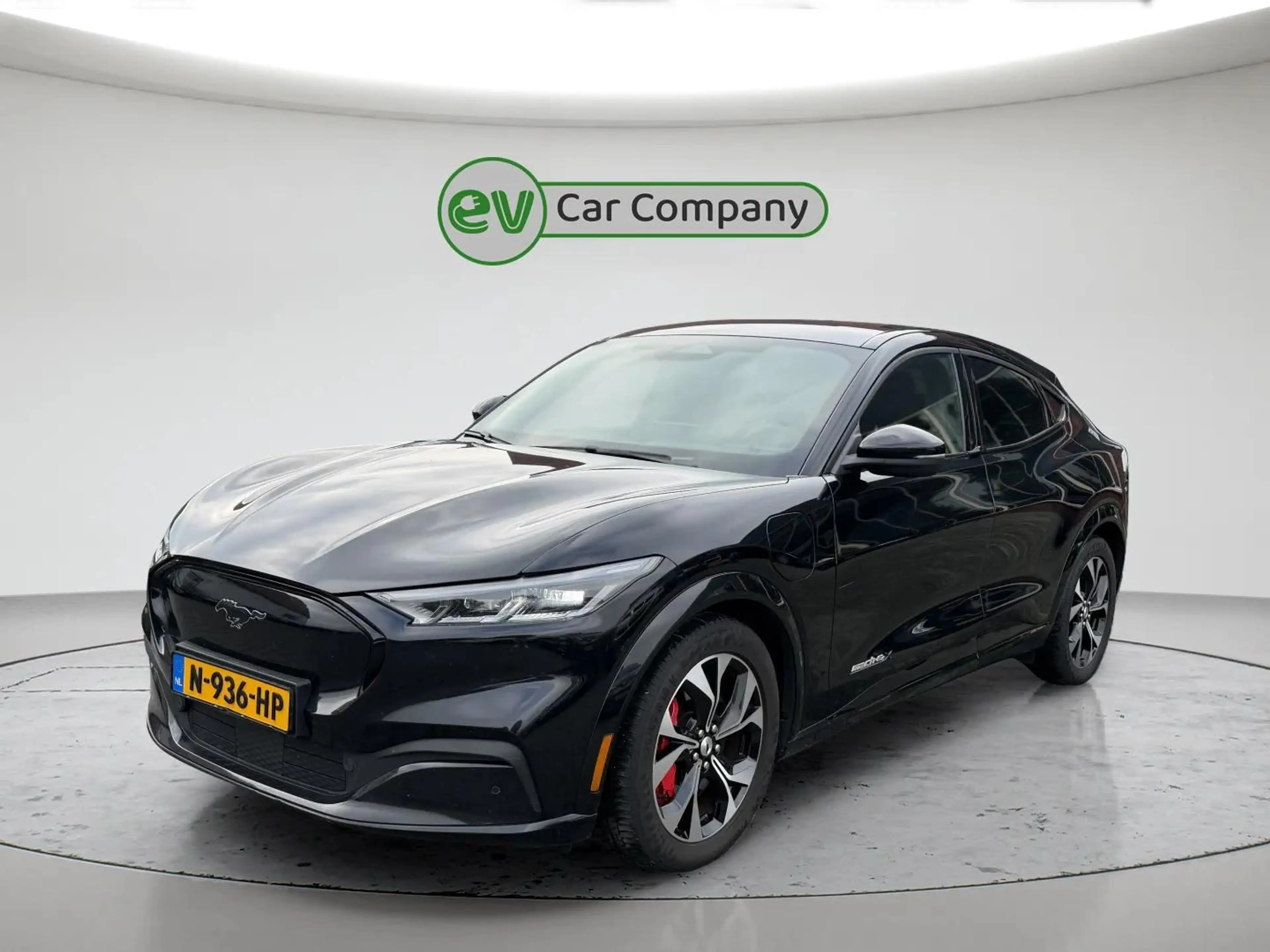 Ford Mustang Mach-E Extended AWD 98 kWh | SOH 95% | Panoramadak | Memo
