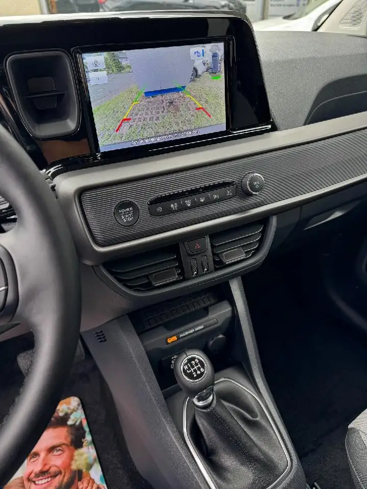Ford Tourneo Courier Titanium 11