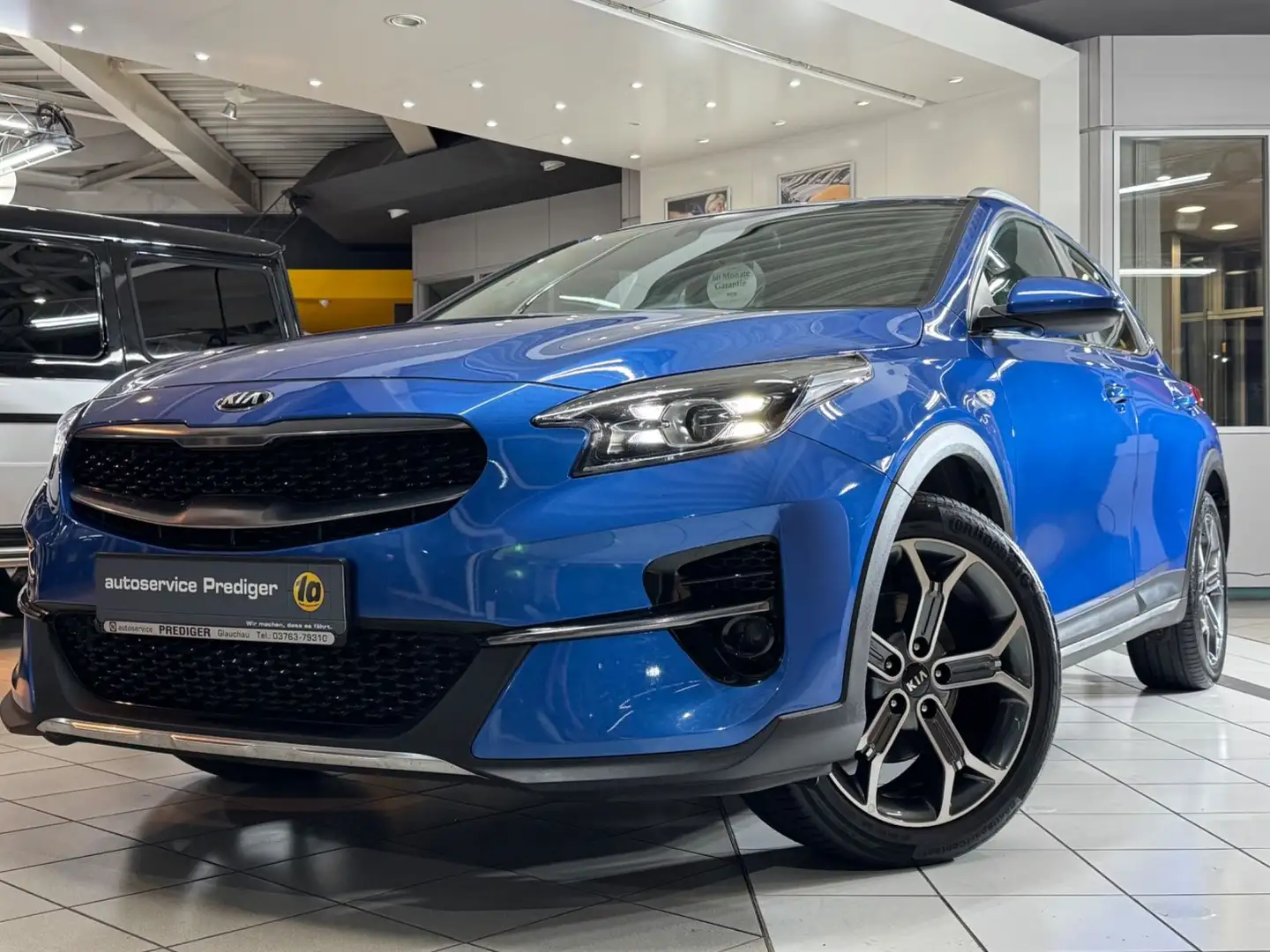 Kia XCeed +NAVI+AUTOMATIK+AHK+KAMERA+SITZ/LENK.HEIZUN Blau - 1
