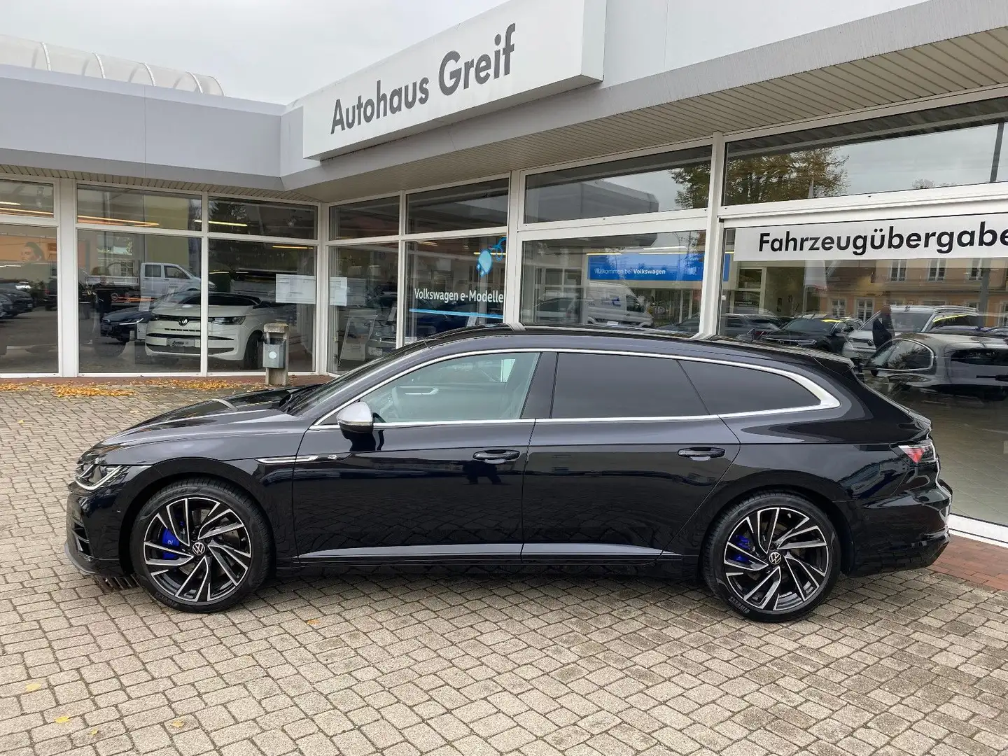 Volkswagen Arteon R Shooting Brake 2.0 TSI DSG*4x4*LED*LED* Noir - 2