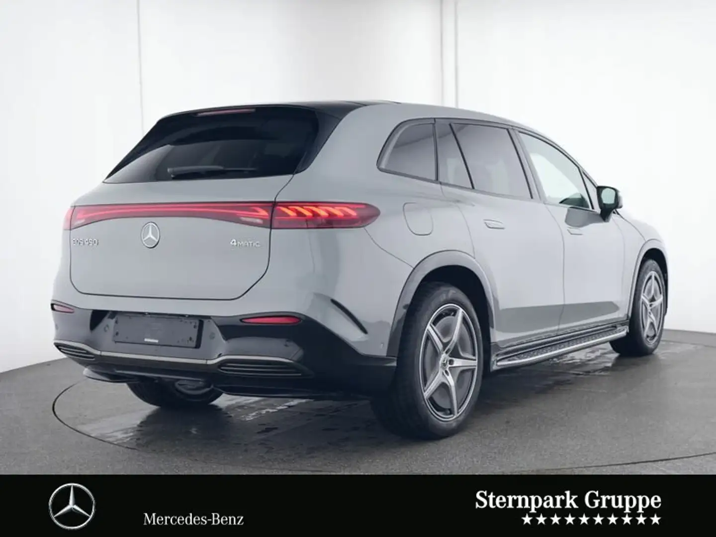 Mercedes-Benz EQS SUV EQS 450 4M SUV AMG Hyper+WärmeP+118kWh+AHK+HUD+ Šedá - 2