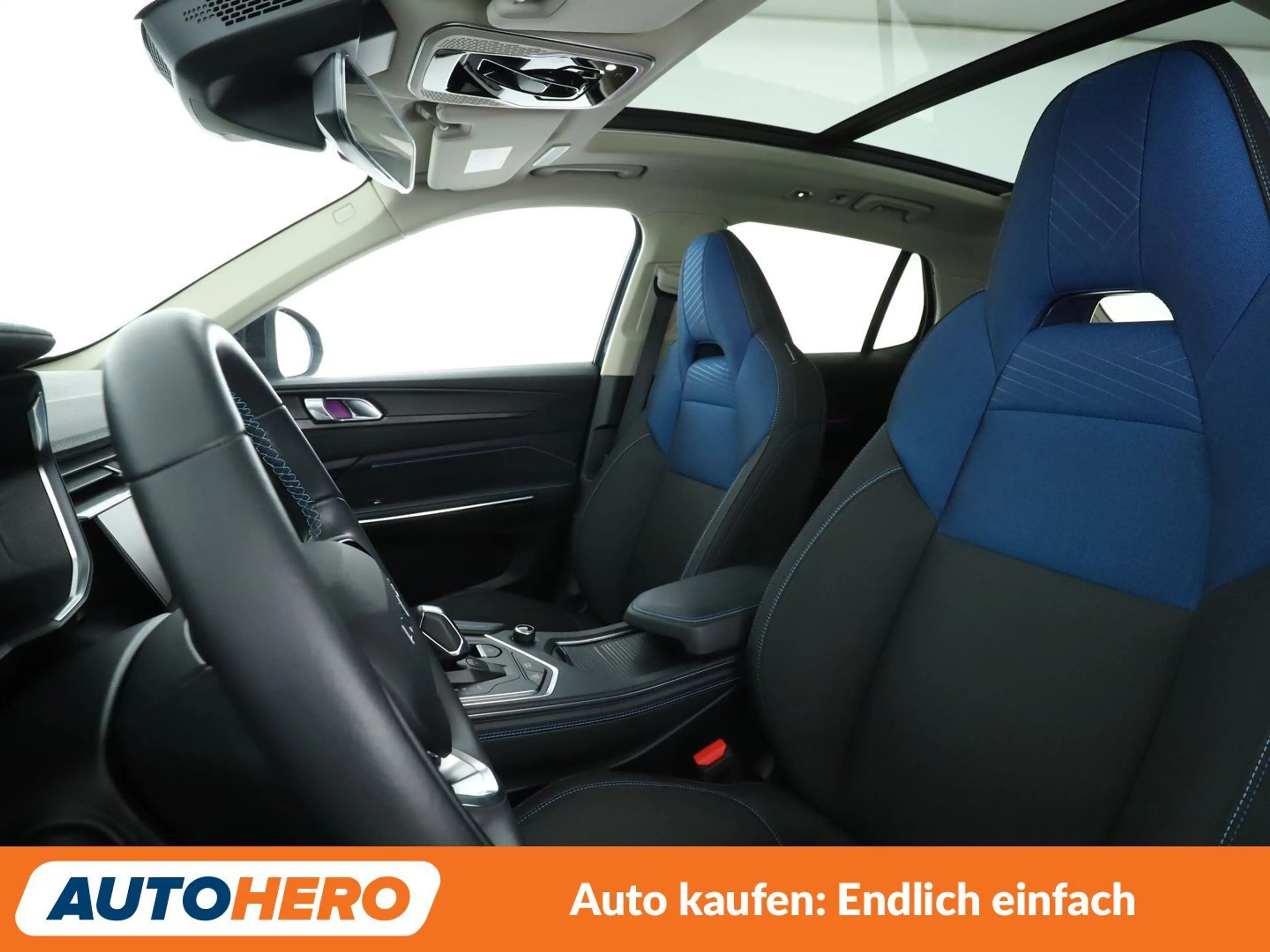 Lynk & Co 01 1.5 Plug-in Hybrid Aut.*NAVI*LED*ACC*SHZ*INFINITY* — photo 10